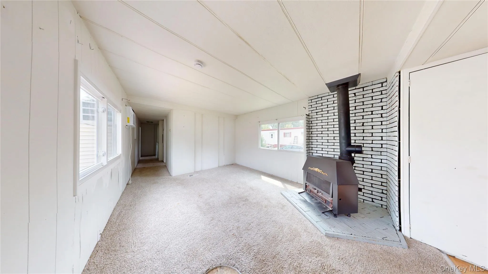 39 Valley Forge Drive, Islip, NY, 3 Bedrooms Bedrooms, 5 Rooms Rooms,1 BathroomBathrooms,Residential,For Rent,Valley Forge,0,1042289 39 Valley Forge Drive, Islip, NY, 3 Bedrooms Bedrooms, 5 Rooms Rooms,1 BathroomBathrooms,Residential,For Rent,Valley Forge,0,1042289