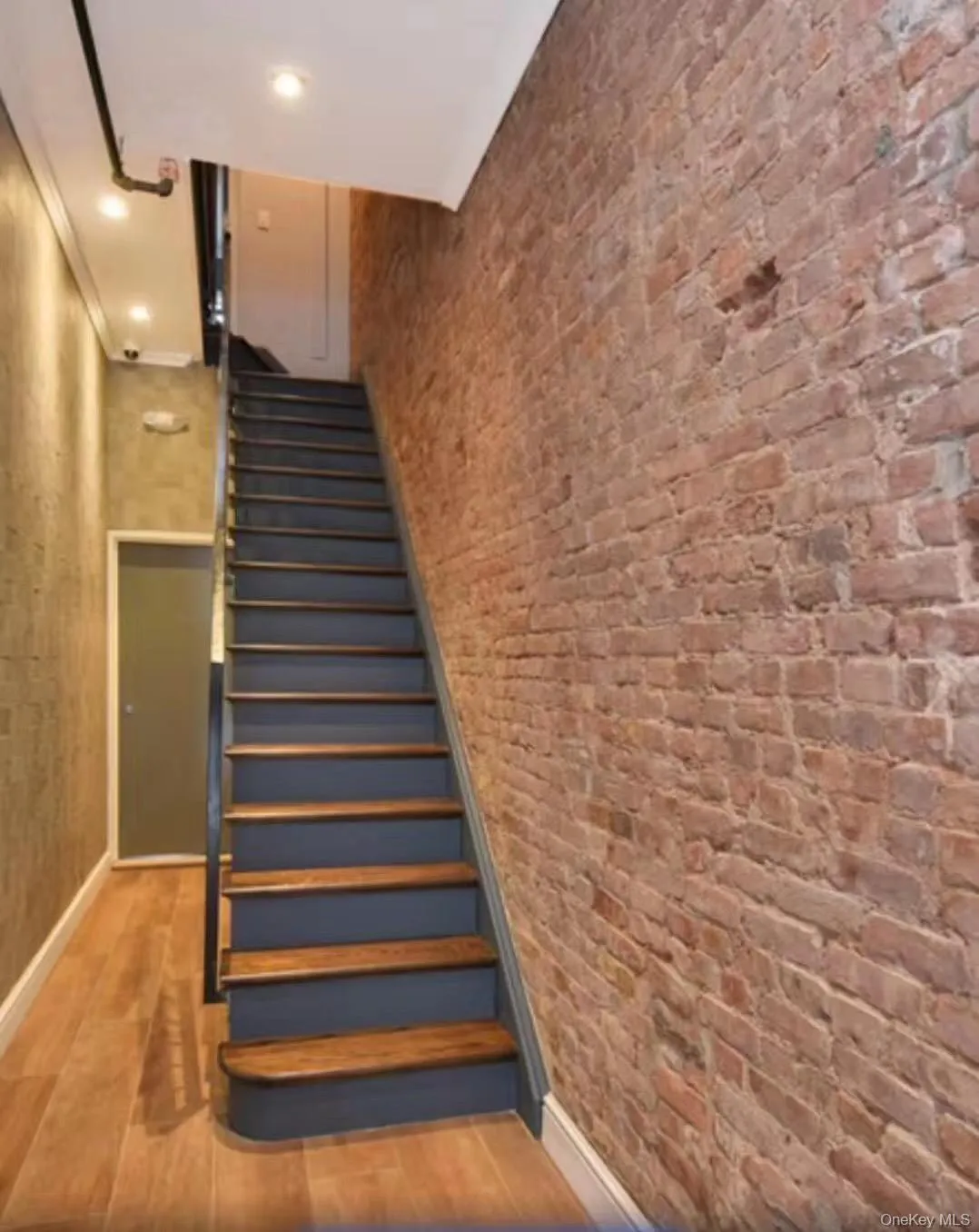 1598 Lexington Avenue, New York, NY, 2 Room Rooms,1 BathroomBathrooms,Residential Lease,For Rent,Lexington,0,1042290 1598 Lexington Avenue, New York, NY, 2 Room Rooms,1 BathroomBathrooms,Residential Lease,For Rent,Lexington,0,1042290