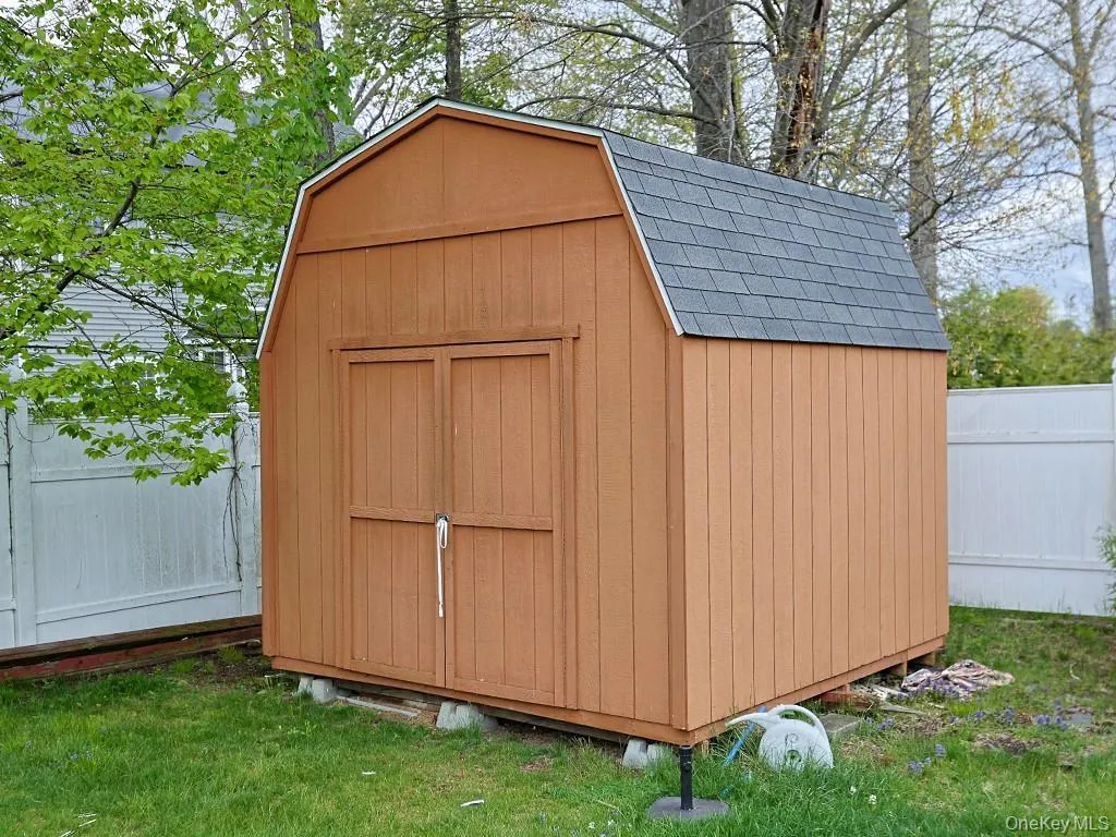 68 Weaver Street, Montgomery, NY, 3 Bedrooms Bedrooms, 10 Rooms Rooms,3 BathroomsBathrooms,Residential Lease,For Rent,Weaver,0,1042291 68 Weaver Street, Montgomery, NY, 3 Bedrooms Bedrooms, 10 Rooms Rooms,3 BathroomsBathrooms,Residential Lease,For Rent,Weaver,0,1042291