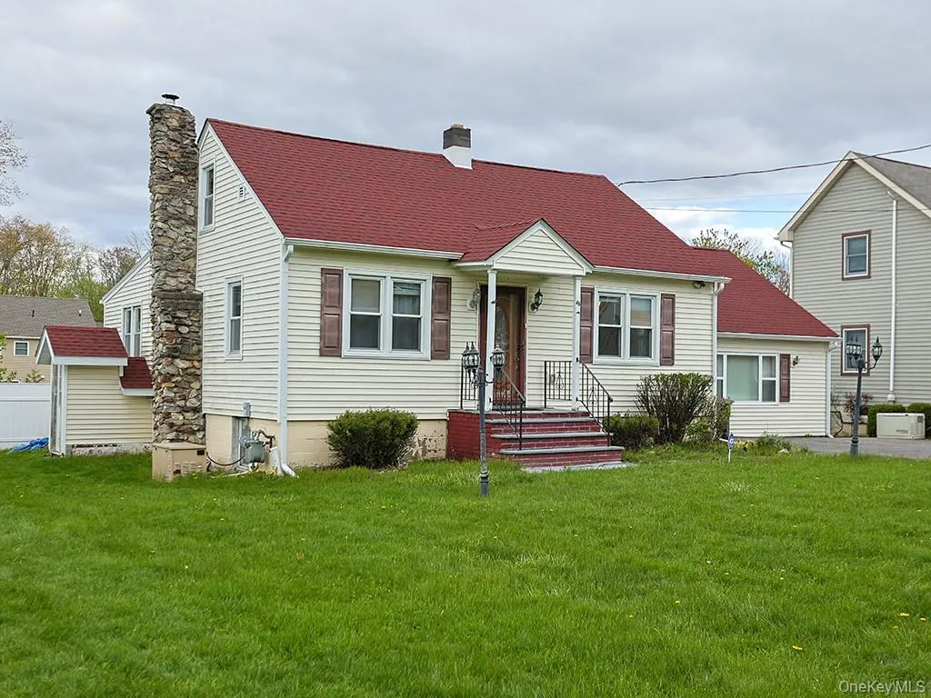 68 Weaver Street, Montgomery, NY, 3 Bedrooms Bedrooms, 10 Rooms Rooms,3 BathroomsBathrooms,Residential Lease,For Rent,Weaver,0,1042291 68 Weaver Street, Montgomery, NY, 3 Bedrooms Bedrooms, 10 Rooms Rooms,3 BathroomsBathrooms,Residential Lease,For Rent,Weaver,0,1042291