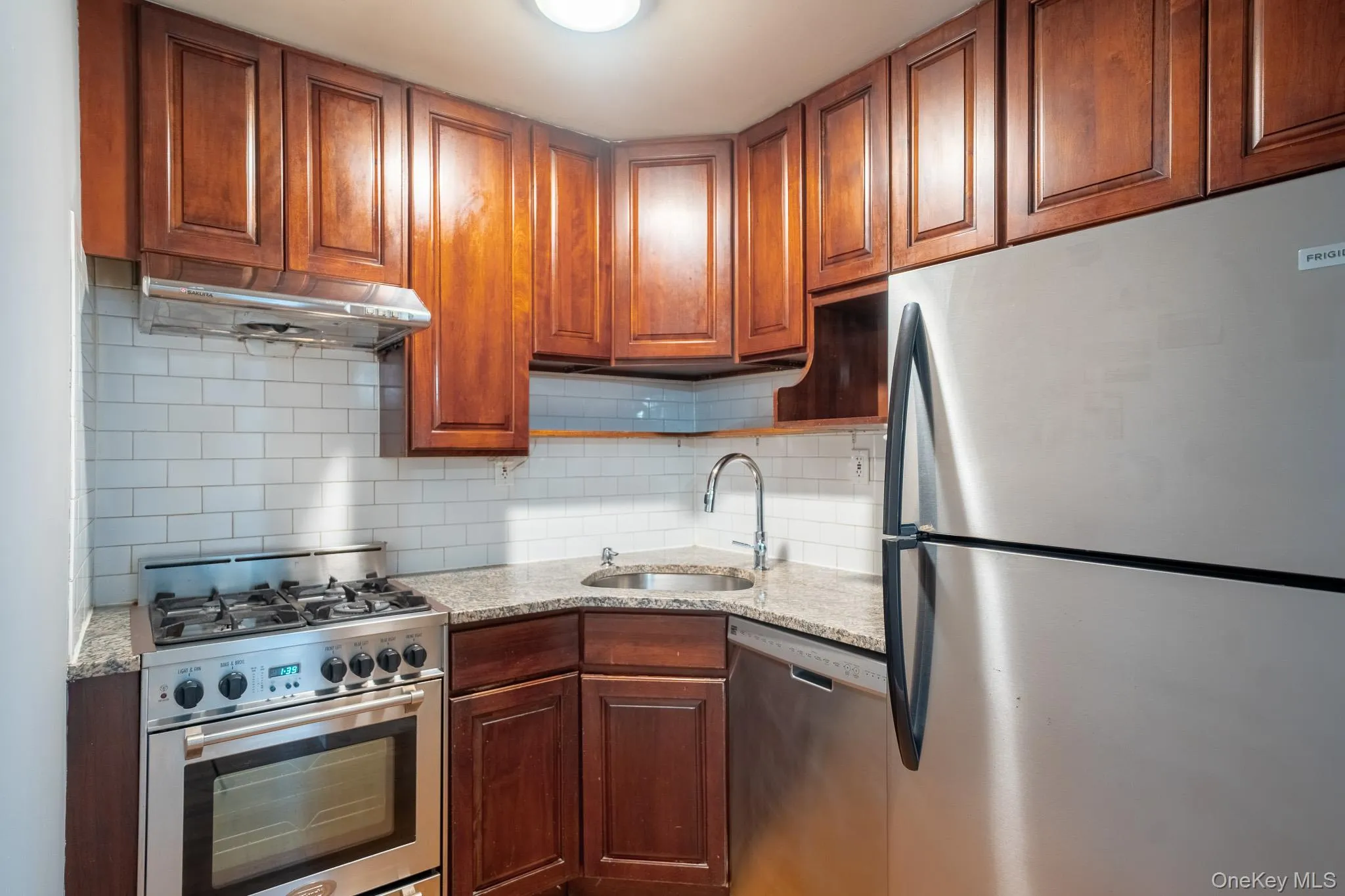17524 89 Avenue, New York, NY, 2 Bedroom Bedrooms, 5 Room Rooms,2 BathroomBathrooms,Residential Lease,For Rent,89,0,1042294 17524 89 Avenue, New York, NY, 2 Bedroom Bedrooms, 5 Room Rooms,2 BathroomBathrooms,Residential Lease,For Rent,89,0,1042294