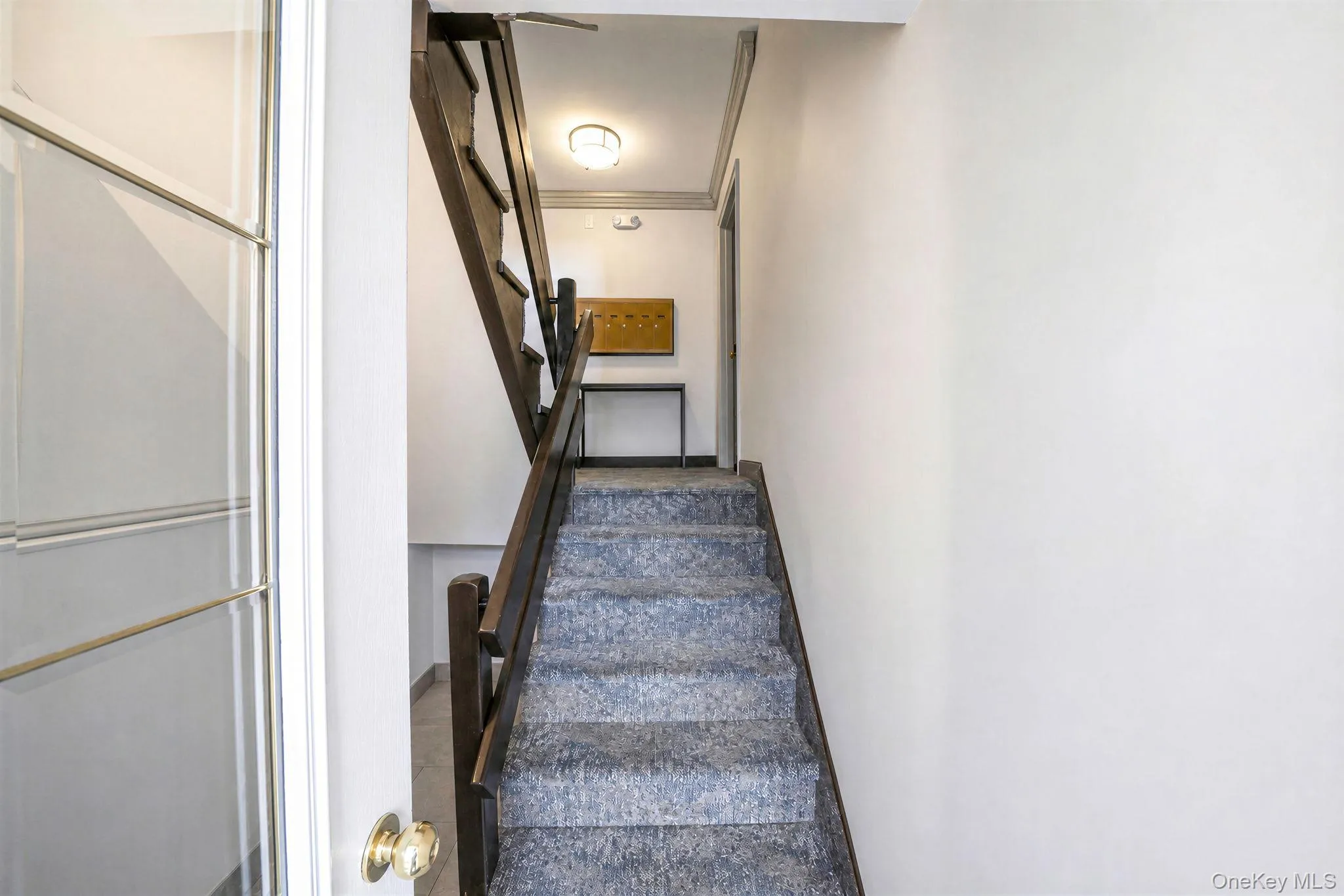 4 Edwards St, North Hempstead, NY, 1 Bedroom Bedrooms, 3 Rooms Rooms,1 BathroomBathrooms,Residential,For Rent,Edwards St,0,1042295 4 Edwards St, North Hempstead, NY, 1 Bedroom Bedrooms, 3 Rooms Rooms,1 BathroomBathrooms,Residential,For Rent,Edwards St,0,1042295