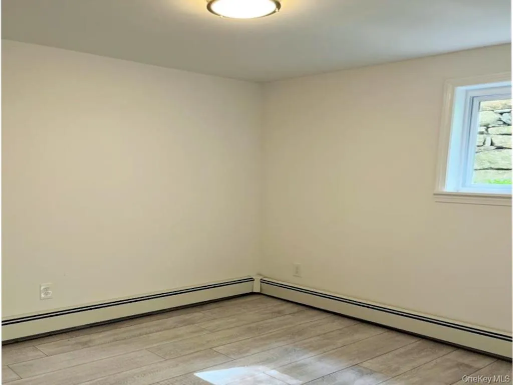 58 Anderson Road, Bedford, NY, 2 Bedrooms Bedrooms, 4 Rooms Rooms,1 BathroomBathrooms,Residential Lease,For Rent,Anderson,0,1042300 58 Anderson Road, Bedford, NY, 2 Bedrooms Bedrooms, 4 Rooms Rooms,1 BathroomBathrooms,Residential Lease,For Rent,Anderson,0,1042300