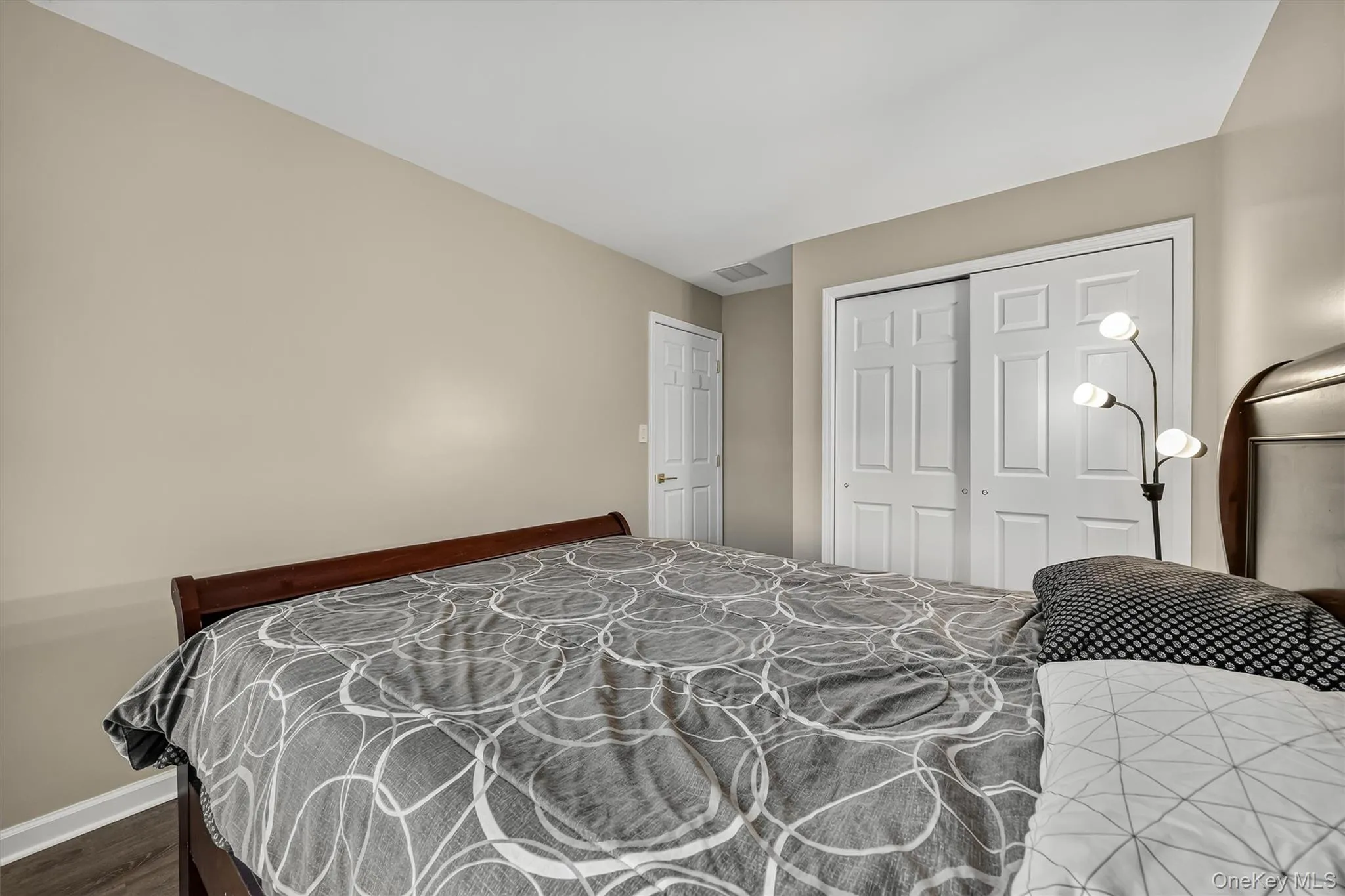 7 Gillian Court, Monroe, NY, 3 Bedrooms Bedrooms, 7 Rooms Rooms,2 BathroomsBathrooms,Residential,For Rent,Gillian,0,1042301 7 Gillian Court, Monroe, NY, 3 Bedrooms Bedrooms, 7 Rooms Rooms,2 BathroomsBathrooms,Residential,For Rent,Gillian,0,1042301