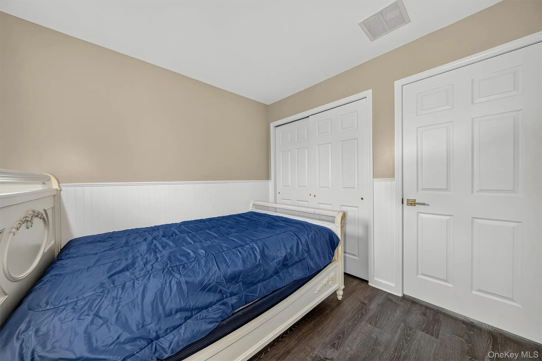 7 Gillian Court, Monroe, NY, 3 Bedrooms Bedrooms, 7 Rooms Rooms,2 BathroomsBathrooms,Residential,For Rent,Gillian,0,1042301 7 Gillian Court, Monroe, NY, 3 Bedrooms Bedrooms, 7 Rooms Rooms,2 BathroomsBathrooms,Residential,For Rent,Gillian,0,1042301