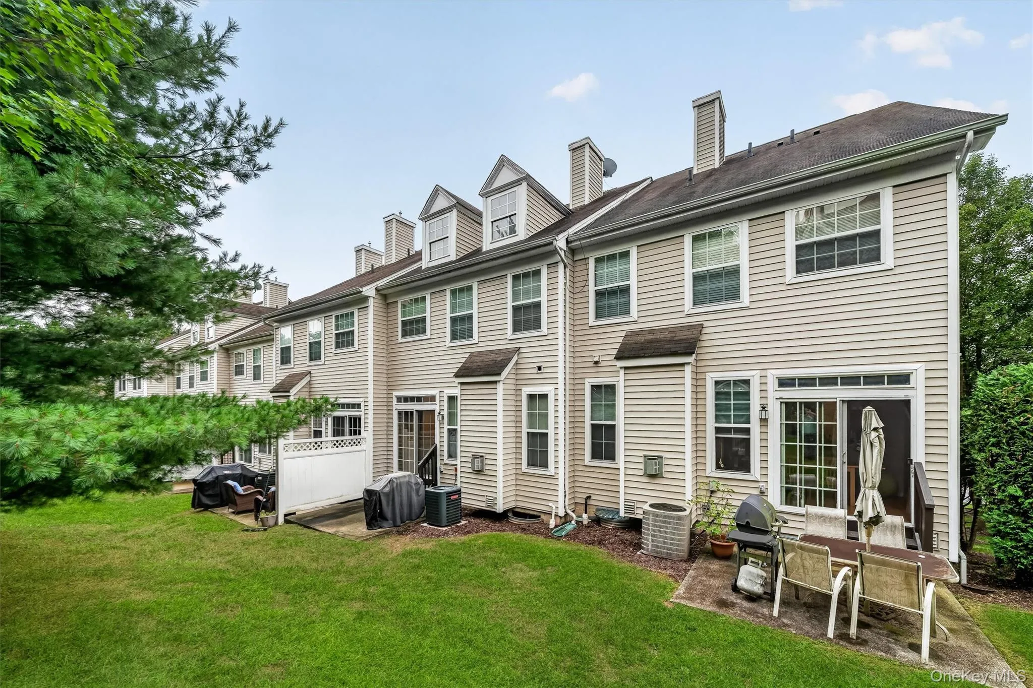 7 Gillian Court, Monroe, NY, 3 Bedrooms Bedrooms, 7 Rooms Rooms,2 BathroomsBathrooms,Residential,For Rent,Gillian,0,1042301 7 Gillian Court, Monroe, NY, 3 Bedrooms Bedrooms, 7 Rooms Rooms,2 BathroomsBathrooms,Residential,For Rent,Gillian,0,1042301