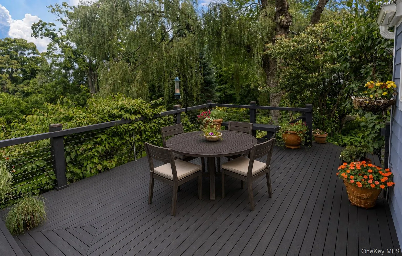 Rear deck Rear deck