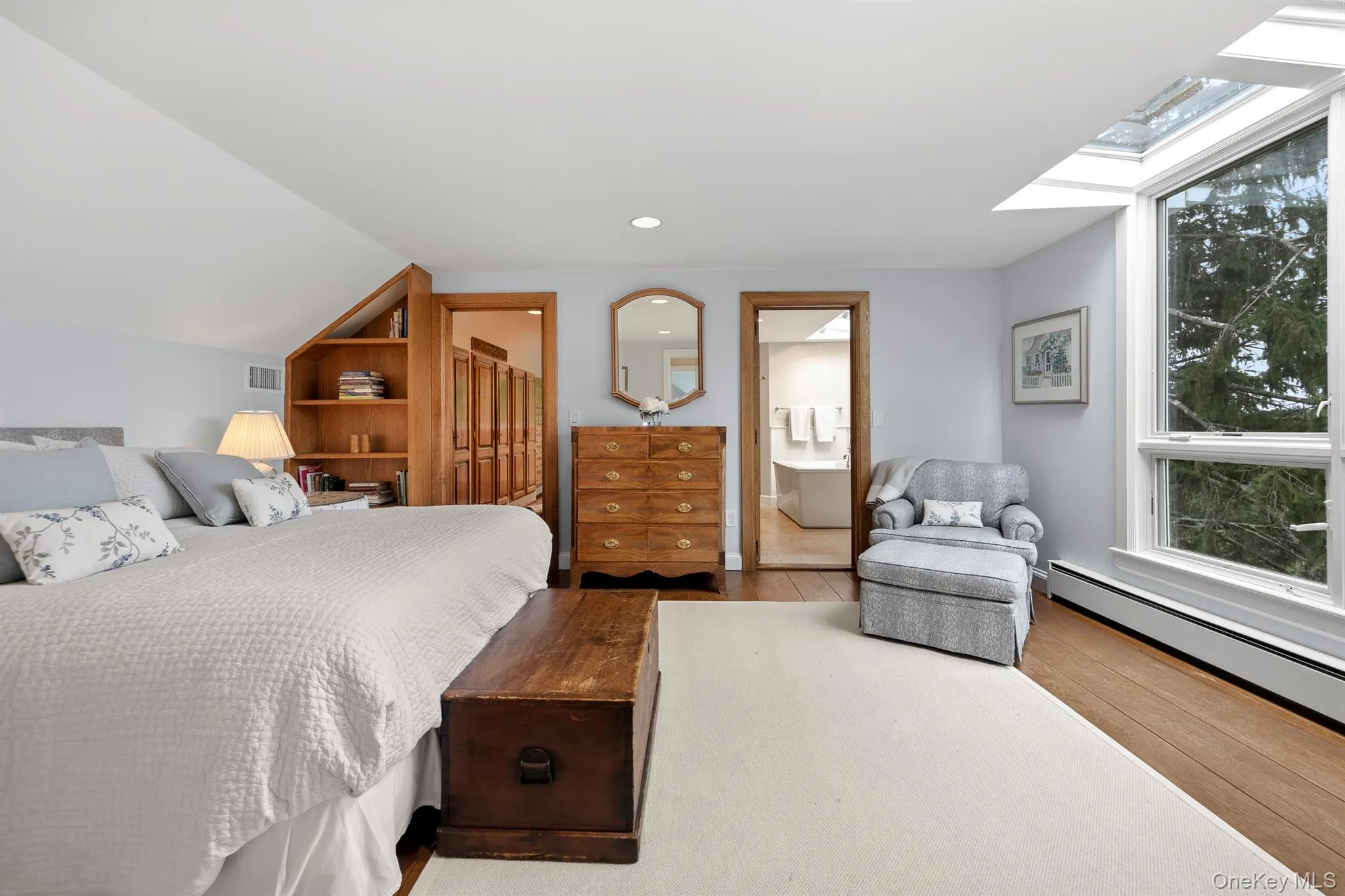 Primary Bedroom Suite Primary Bedroom Suite