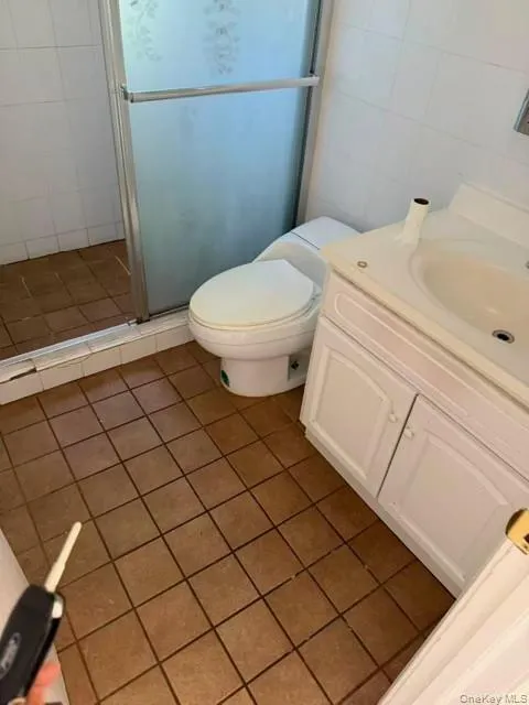 64 Lynwood Drive, Hempstead, NY, 6 Bedrooms Bedrooms, 12 Rooms Rooms,2 BathroomsBathrooms,Residential Lease,For Rent,Lynwood,0,1042307 64 Lynwood Drive, Hempstead, NY, 6 Bedrooms Bedrooms, 12 Rooms Rooms,2 BathroomsBathrooms,Residential Lease,For Rent,Lynwood,0,1042307