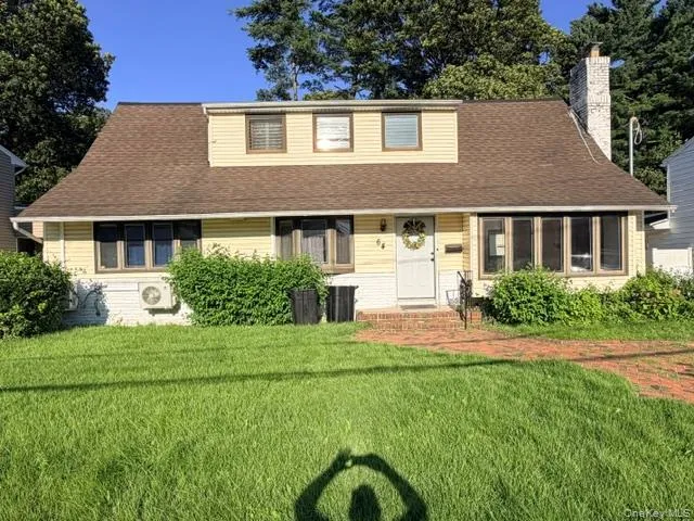 64 Lynwood Drive, Hempstead, NY, 6 Bedrooms Bedrooms, 12 Rooms Rooms,2 BathroomsBathrooms,Residential Lease,For Rent,Lynwood,0,1042307 64 Lynwood Drive, Hempstead, NY, 6 Bedrooms Bedrooms, 12 Rooms Rooms,2 BathroomsBathrooms,Residential Lease,For Rent,Lynwood,0,1042307