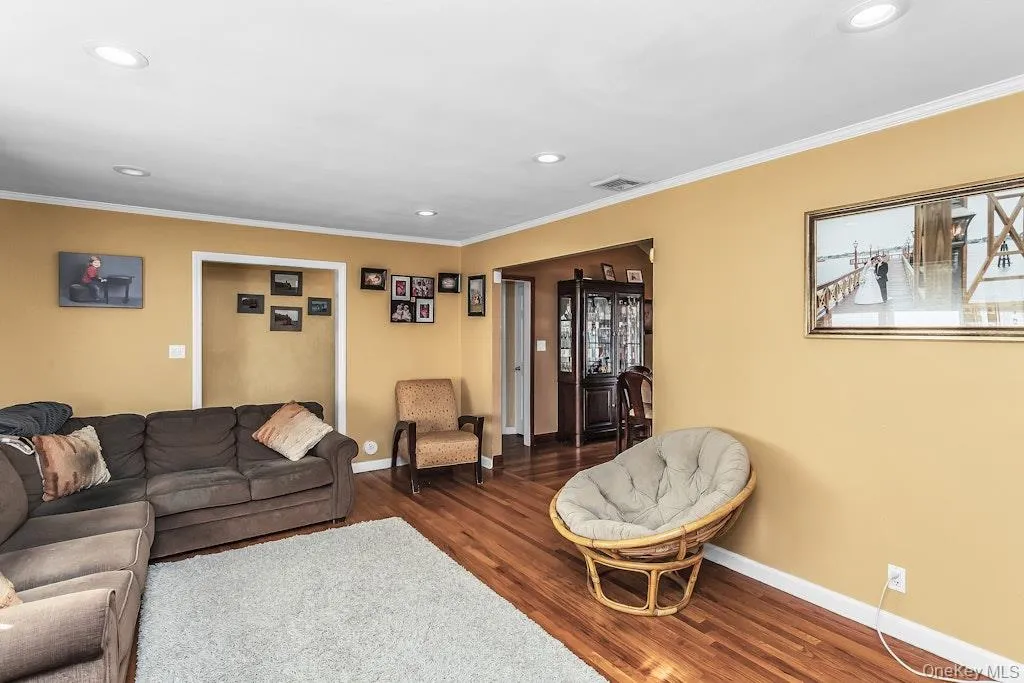 782 Norman Drive, Hempstead, NY, 3 Bedrooms Bedrooms, 6 Rooms Rooms,2 BathroomsBathrooms,Residential,For Rent,Norman,0,1042310 782 Norman Drive, Hempstead, NY, 3 Bedrooms Bedrooms, 6 Rooms Rooms,2 BathroomsBathrooms,Residential,For Rent,Norman,0,1042310