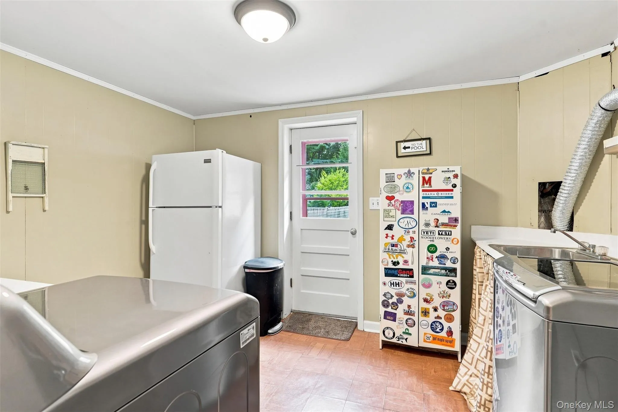 21 Smith Street, Red Hook, NY, 3 Bedrooms Bedrooms, 8 Rooms Rooms,2 BathroomsBathrooms,Residential,For Rent,Smith,0,1042315 21 Smith Street, Red Hook, NY, 3 Bedrooms Bedrooms, 8 Rooms Rooms,2 BathroomsBathrooms,Residential,For Rent,Smith,0,1042315