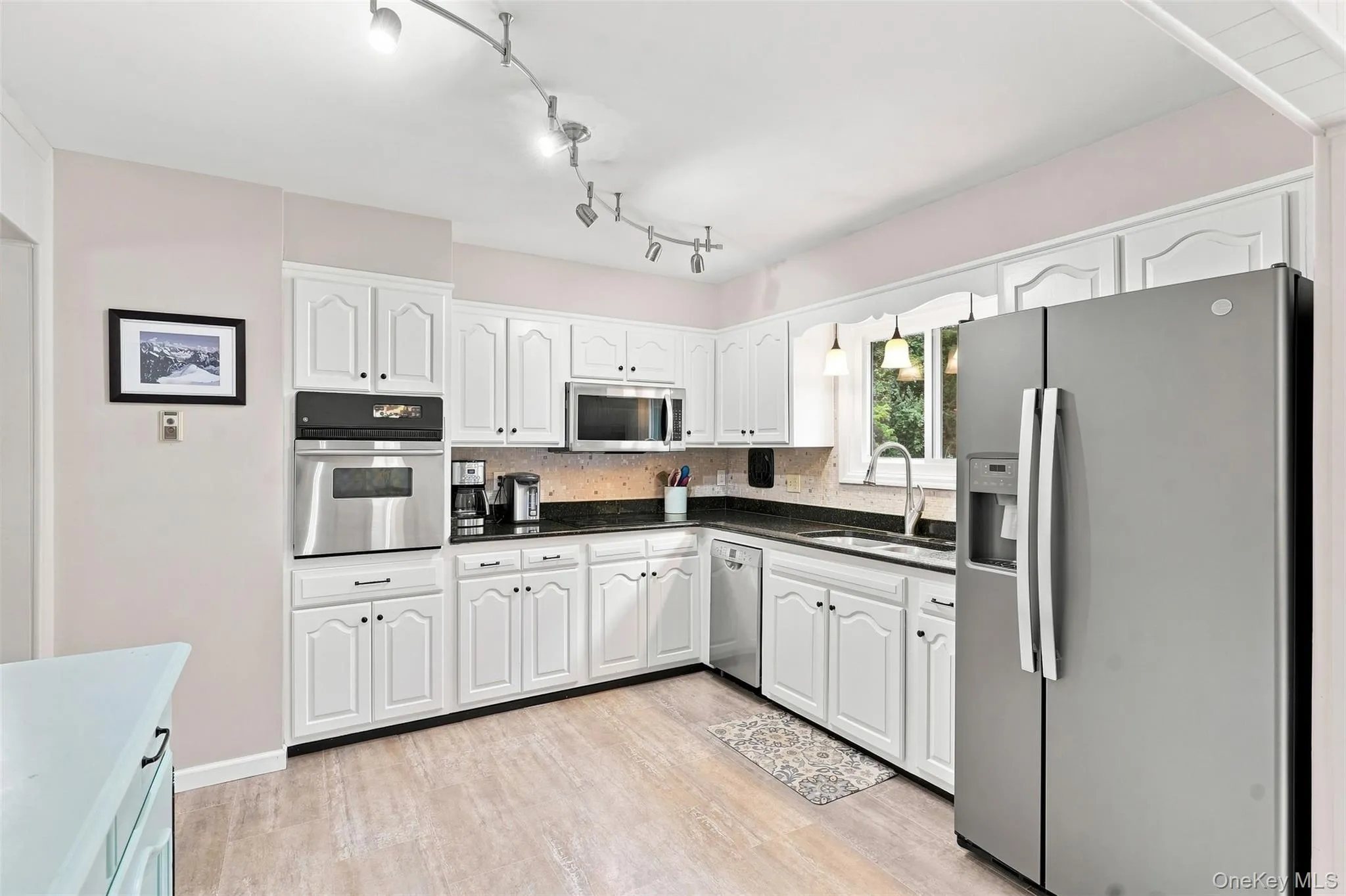 21 Smith Street, Red Hook, NY, 3 Bedrooms Bedrooms, 8 Rooms Rooms,2 BathroomsBathrooms,Residential,For Rent,Smith,0,1042315 21 Smith Street, Red Hook, NY, 3 Bedrooms Bedrooms, 8 Rooms Rooms,2 BathroomsBathrooms,Residential,For Rent,Smith,0,1042315