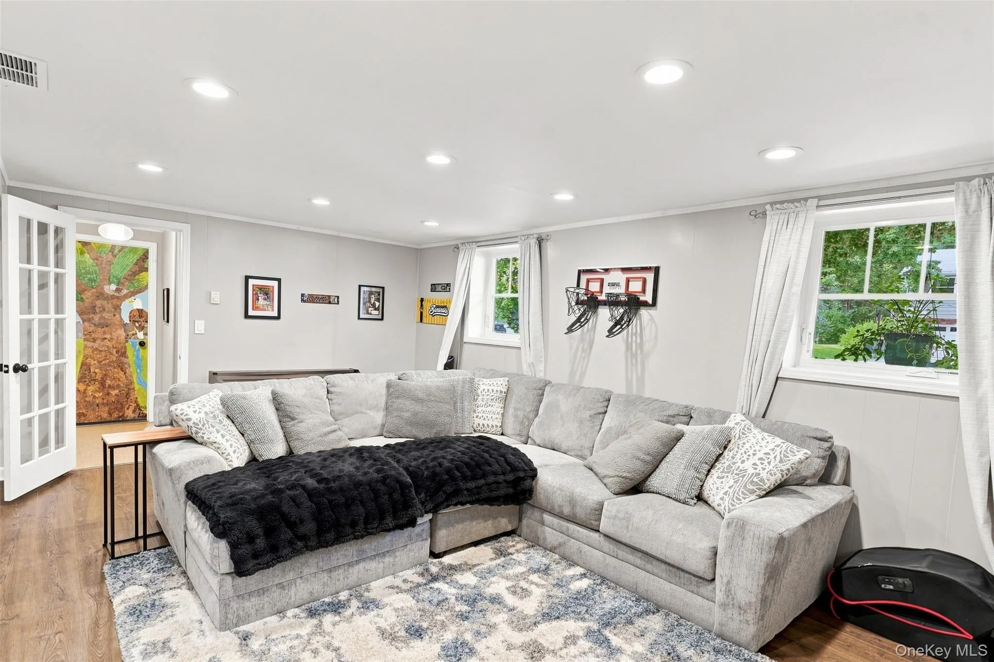 21 Smith Street, Red Hook, NY, 3 Bedrooms Bedrooms, 8 Rooms Rooms,2 BathroomsBathrooms,Residential,For Rent,Smith,0,1042315 21 Smith Street, Red Hook, NY, 3 Bedrooms Bedrooms, 8 Rooms Rooms,2 BathroomsBathrooms,Residential,For Rent,Smith,0,1042315