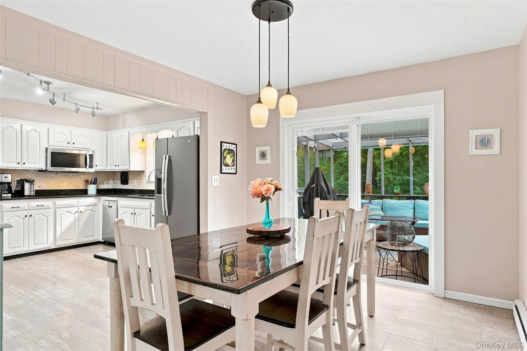 21 Smith Street, Red Hook, NY, 3 Bedrooms Bedrooms, 8 Rooms Rooms,2 BathroomsBathrooms,Residential,For Rent,Smith,0,1042315 21 Smith Street, Red Hook, NY, 3 Bedrooms Bedrooms, 8 Rooms Rooms,2 BathroomsBathrooms,Residential,For Rent,Smith,0,1042315