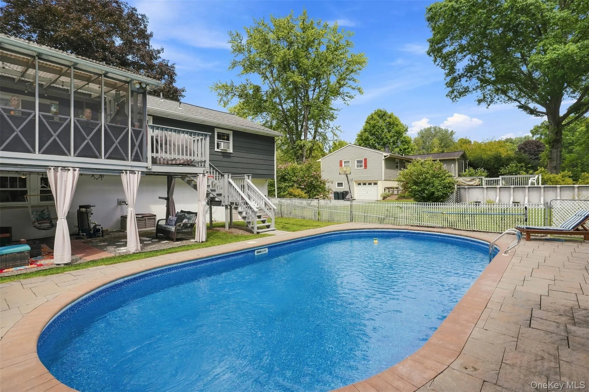 21 Smith Street, Red Hook, NY, 3 Bedrooms Bedrooms, 8 Rooms Rooms,2 BathroomsBathrooms,Residential,For Rent,Smith,0,1042315 21 Smith Street, Red Hook, NY, 3 Bedrooms Bedrooms, 8 Rooms Rooms,2 BathroomsBathrooms,Residential,For Rent,Smith,0,1042315