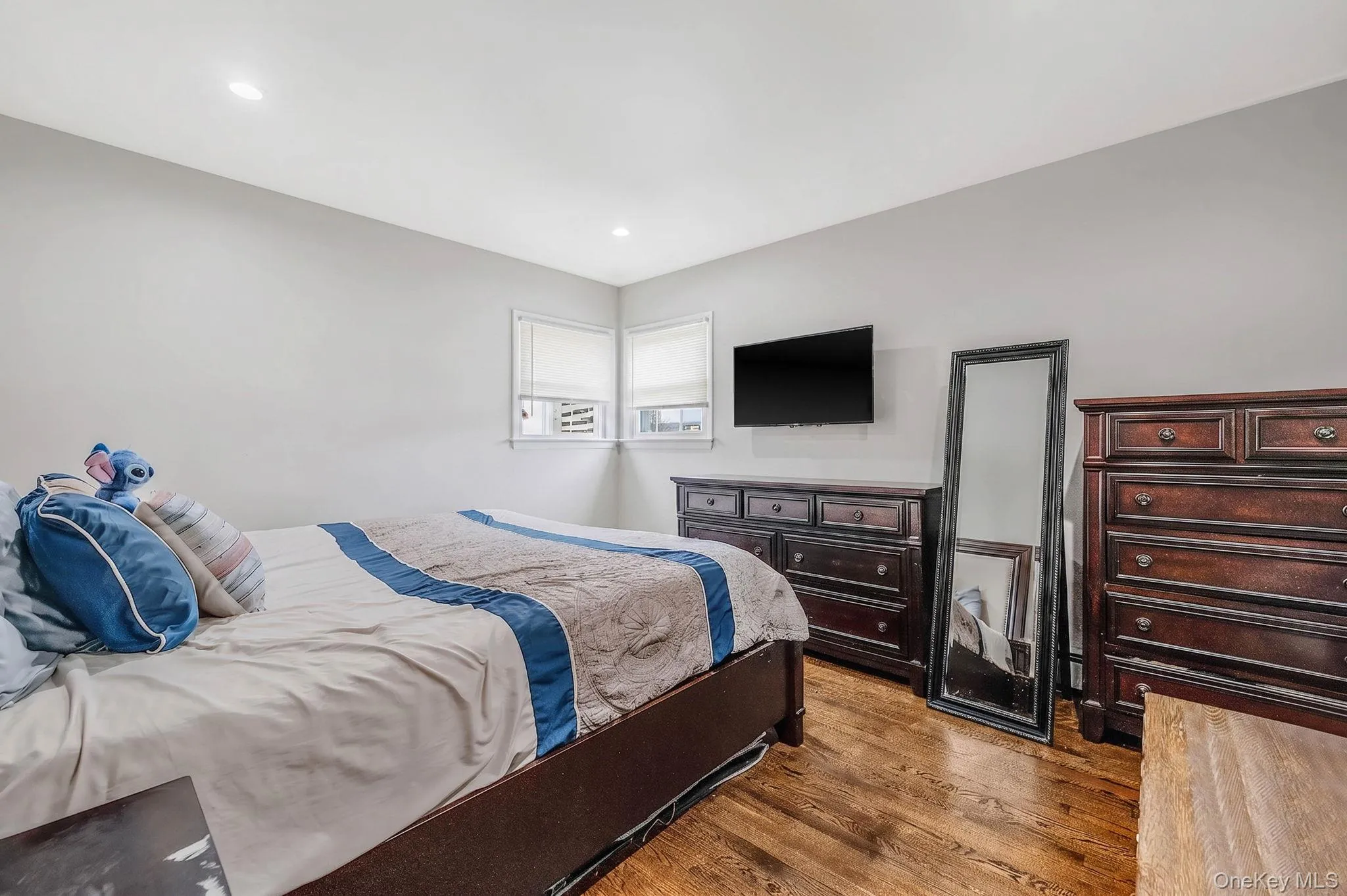 79 Jefferson Street, Hempstead, NY, 4 Bedrooms Bedrooms, 12 Rooms Rooms,2 BathroomsBathrooms,Residential,For Rent,Jefferson,0,1042316 79 Jefferson Street, Hempstead, NY, 4 Bedrooms Bedrooms, 12 Rooms Rooms,2 BathroomsBathrooms,Residential,For Rent,Jefferson,0,1042316