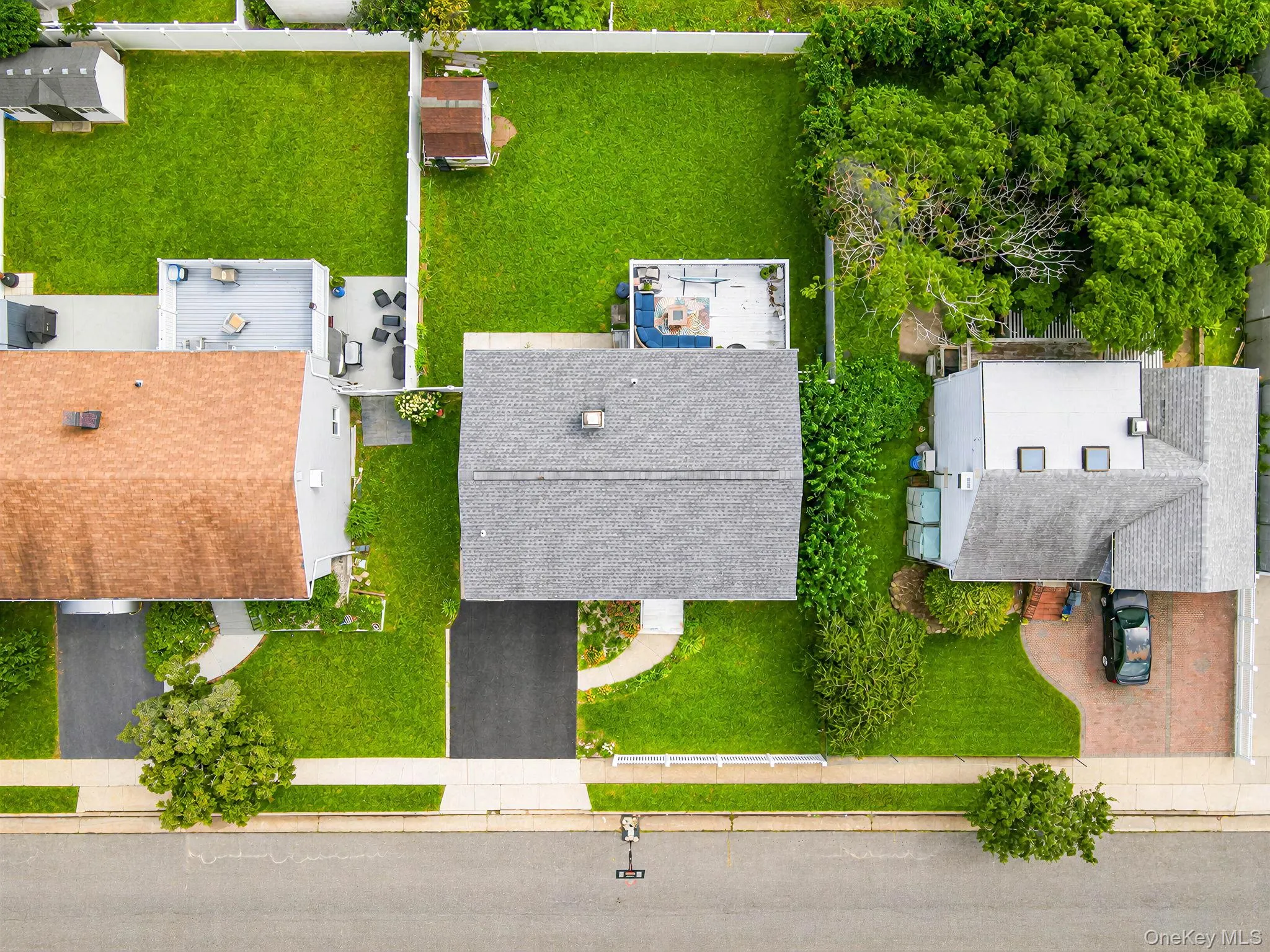 79 Jefferson Street, Hempstead, NY, 4 Bedrooms Bedrooms, 12 Rooms Rooms,2 BathroomsBathrooms,Residential,For Rent,Jefferson,0,1042316 79 Jefferson Street, Hempstead, NY, 4 Bedrooms Bedrooms, 12 Rooms Rooms,2 BathroomsBathrooms,Residential,For Rent,Jefferson,0,1042316