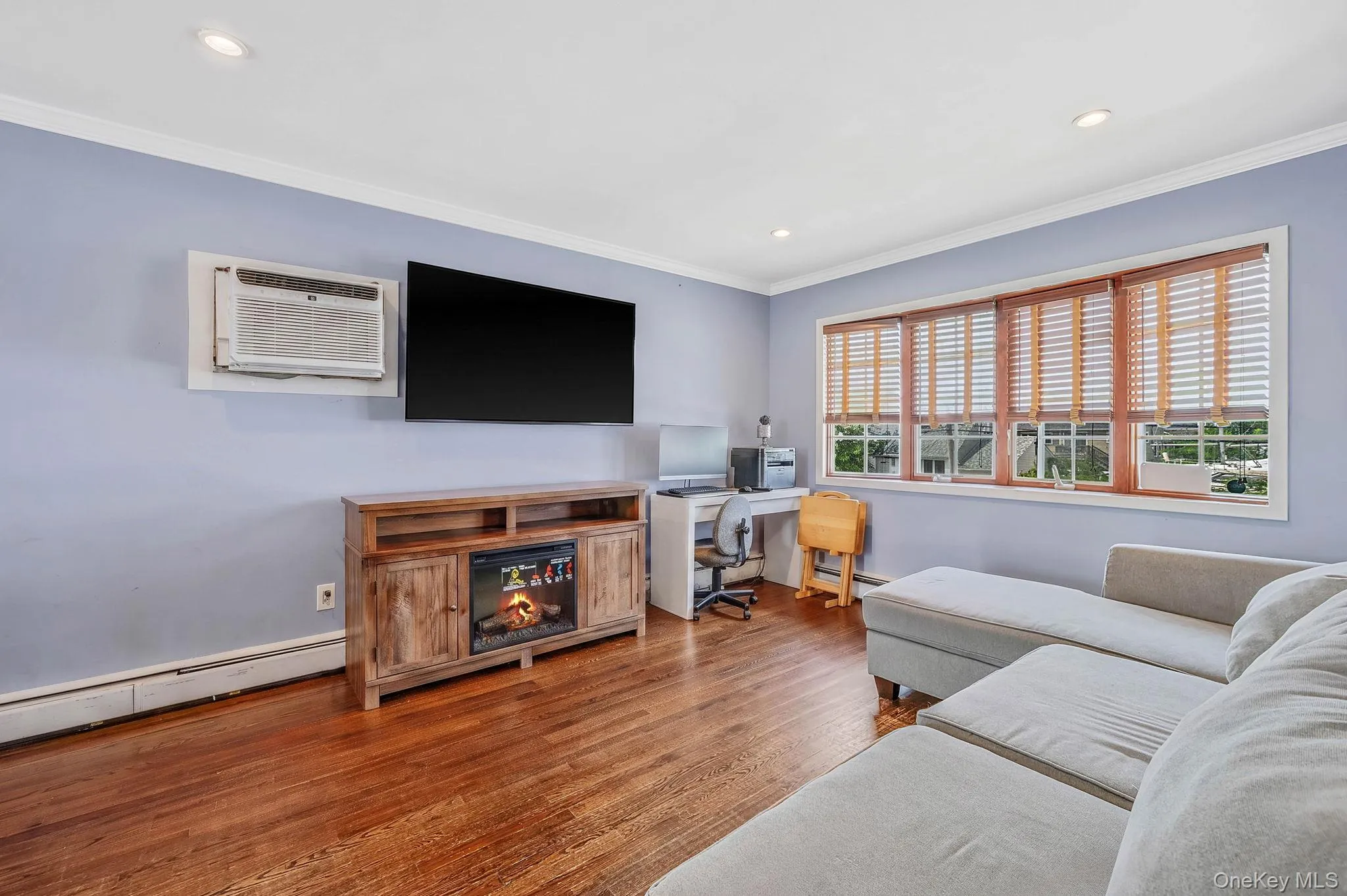 79 Jefferson Street, Hempstead, NY, 4 Bedrooms Bedrooms, 12 Rooms Rooms,2 BathroomsBathrooms,Residential,For Rent,Jefferson,0,1042316 79 Jefferson Street, Hempstead, NY, 4 Bedrooms Bedrooms, 12 Rooms Rooms,2 BathroomsBathrooms,Residential,For Rent,Jefferson,0,1042316