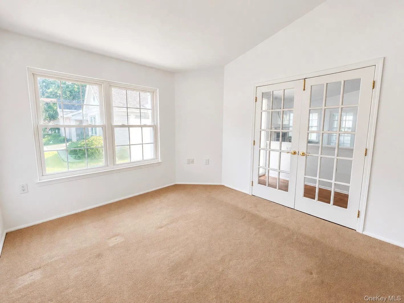 6 Oakdale Court, Brookhaven, NY, 2 Bedrooms Bedrooms, 6 Rooms Rooms,2 BathroomsBathrooms,Residential,For Rent,Oakdale,0,1042317 6 Oakdale Court, Brookhaven, NY, 2 Bedrooms Bedrooms, 6 Rooms Rooms,2 BathroomsBathrooms,Residential,For Rent,Oakdale,0,1042317