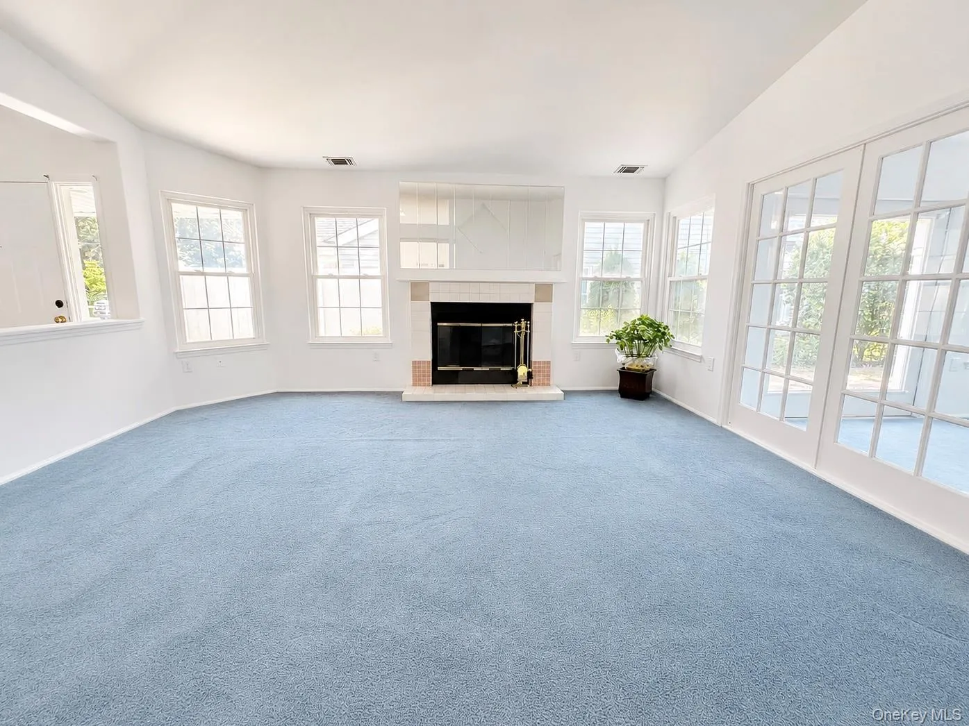 6 Oakdale Court, Brookhaven, NY, 2 Bedrooms Bedrooms, 6 Rooms Rooms,2 BathroomsBathrooms,Residential,For Rent,Oakdale,0,1042317 6 Oakdale Court, Brookhaven, NY, 2 Bedrooms Bedrooms, 6 Rooms Rooms,2 BathroomsBathrooms,Residential,For Rent,Oakdale,0,1042317