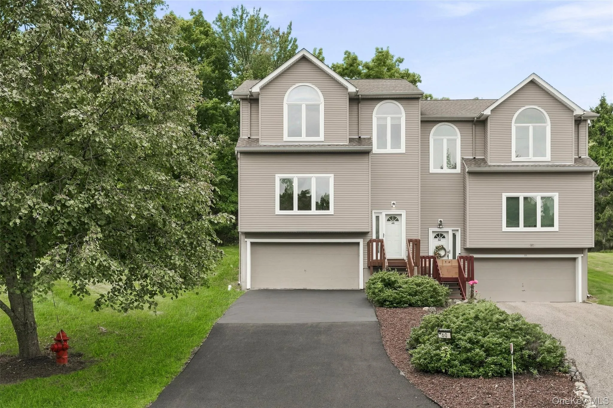 60 Rockridge Drive, Woodbury, NY, 2 Bedrooms Bedrooms, 5 Rooms Rooms,2 BathroomsBathrooms,Residential,For Rent,Rockridge,0,1042318 60 Rockridge Drive, Woodbury, NY, 2 Bedrooms Bedrooms, 5 Rooms Rooms,2 BathroomsBathrooms,Residential,For Rent,Rockridge,0,1042318