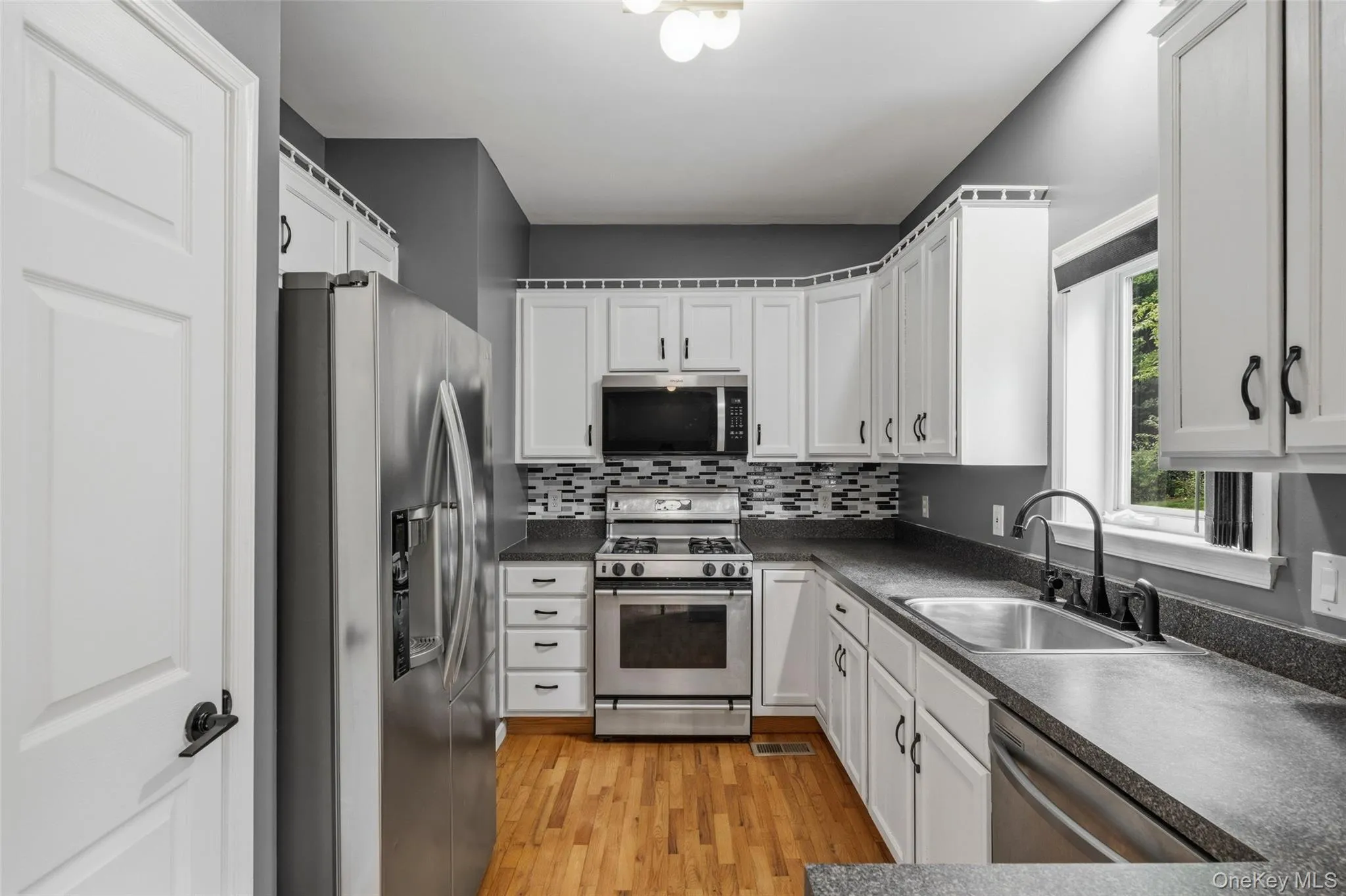 60 Rockridge Drive, Woodbury, NY, 2 Bedrooms Bedrooms, 5 Rooms Rooms,2 BathroomsBathrooms,Residential,For Rent,Rockridge,0,1042318 60 Rockridge Drive, Woodbury, NY, 2 Bedrooms Bedrooms, 5 Rooms Rooms,2 BathroomsBathrooms,Residential,For Rent,Rockridge,0,1042318