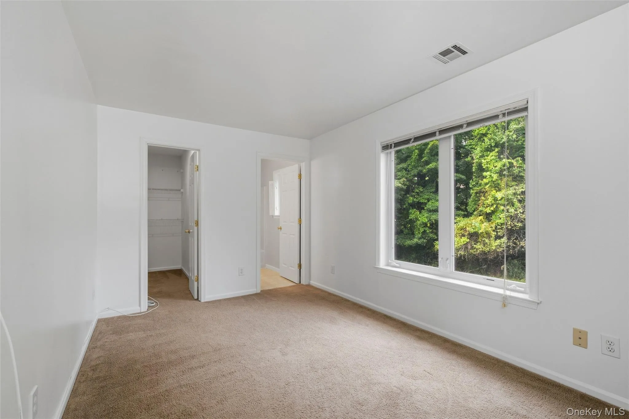 60 Rockridge Drive, Woodbury, NY, 2 Bedrooms Bedrooms, 5 Rooms Rooms,2 BathroomsBathrooms,Residential,For Rent,Rockridge,0,1042318 60 Rockridge Drive, Woodbury, NY, 2 Bedrooms Bedrooms, 5 Rooms Rooms,2 BathroomsBathrooms,Residential,For Rent,Rockridge,0,1042318