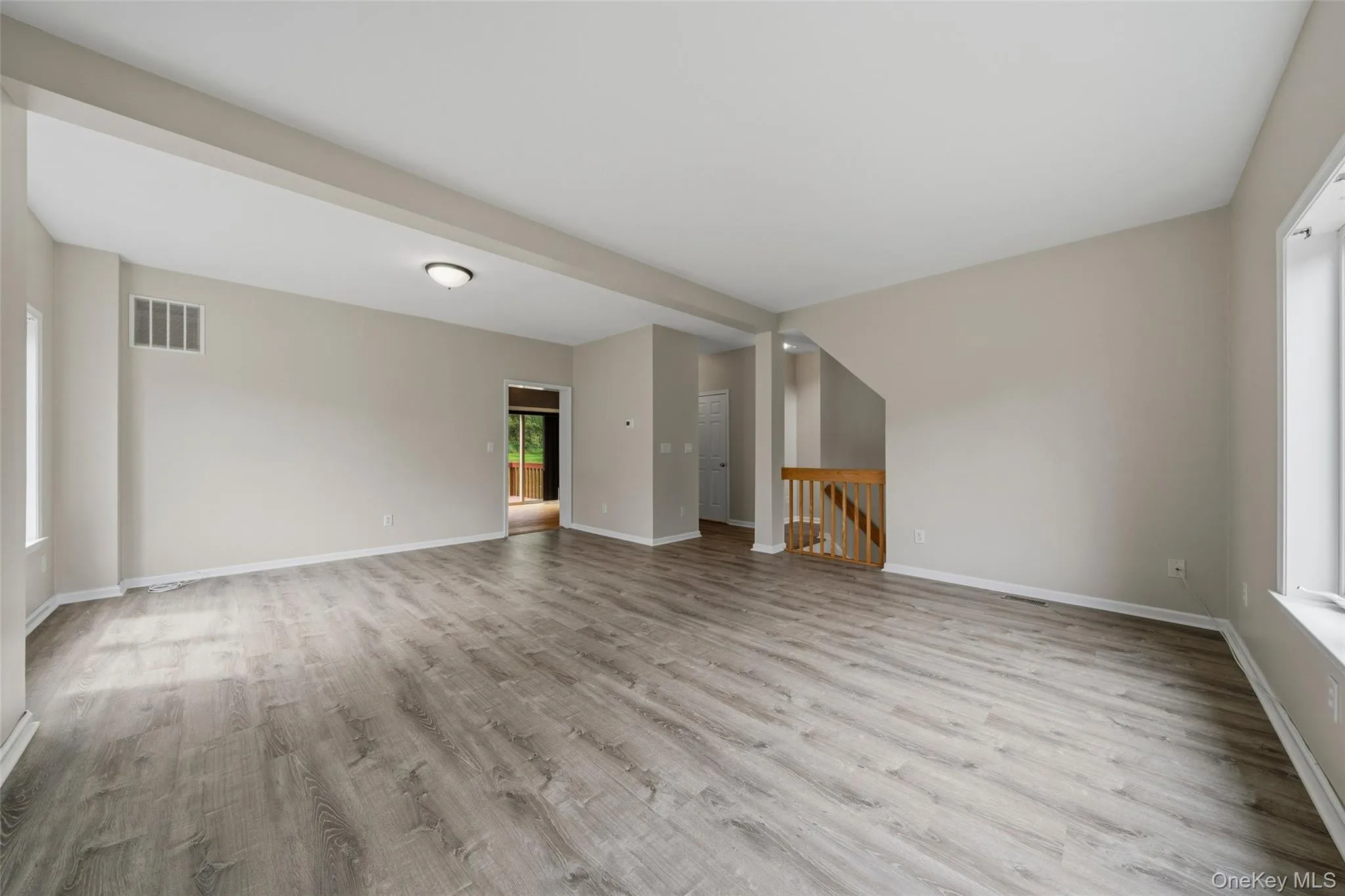 60 Rockridge Drive, Woodbury, NY, 2 Bedrooms Bedrooms, 5 Rooms Rooms,2 BathroomsBathrooms,Residential,For Rent,Rockridge,0,1042318 60 Rockridge Drive, Woodbury, NY, 2 Bedrooms Bedrooms, 5 Rooms Rooms,2 BathroomsBathrooms,Residential,For Rent,Rockridge,0,1042318