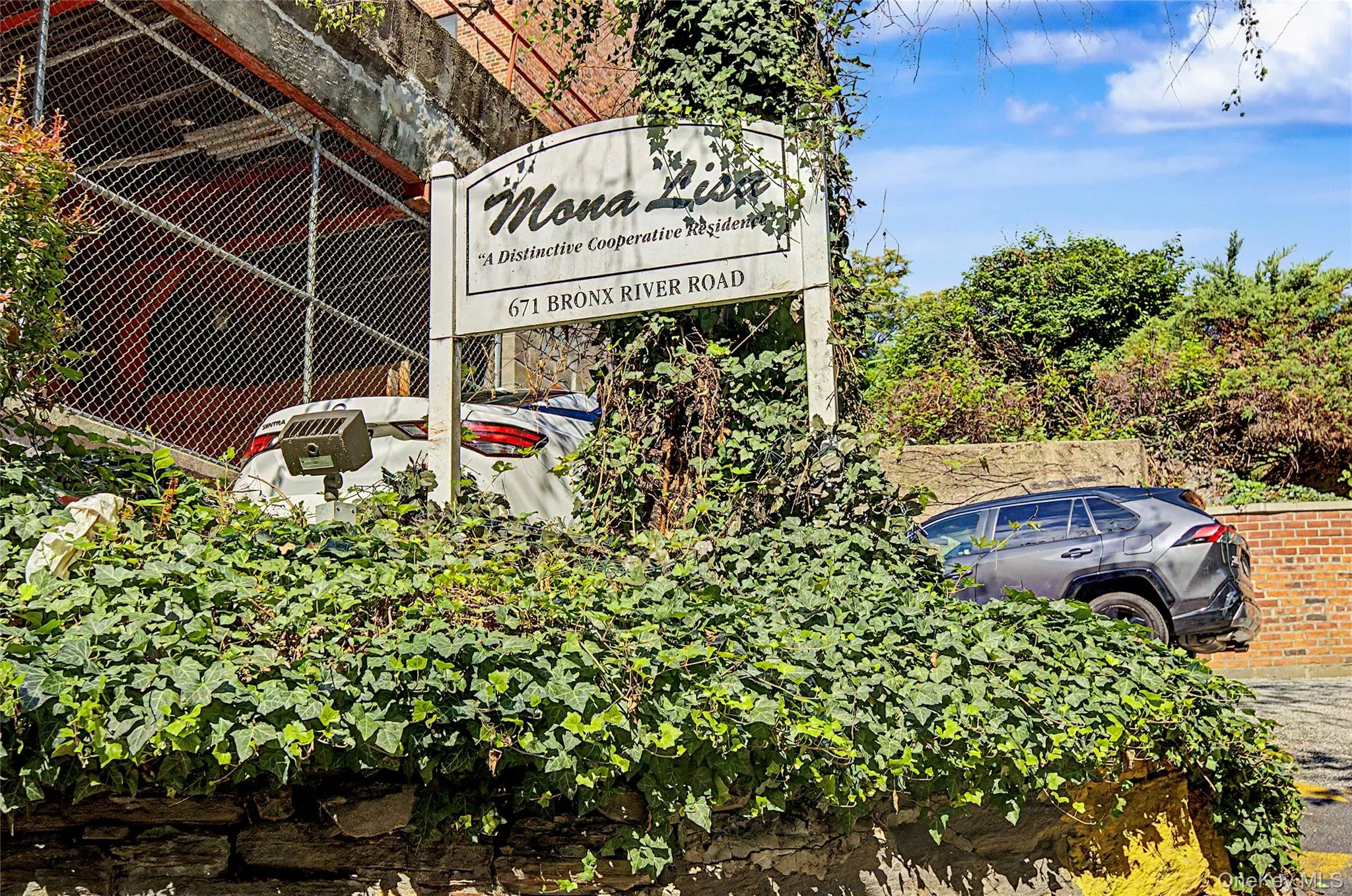 671 Bronx River Road, Yonkers, NY, 2 Bedroom Bedrooms, 4 Room Rooms,1 BathroomBathrooms,Residential Lease,For Rent,Bronx River,0,1042320 671 Bronx River Road, Yonkers, NY, 2 Bedroom Bedrooms, 4 Room Rooms,1 BathroomBathrooms,Residential Lease,For Rent,Bronx River,0,1042320