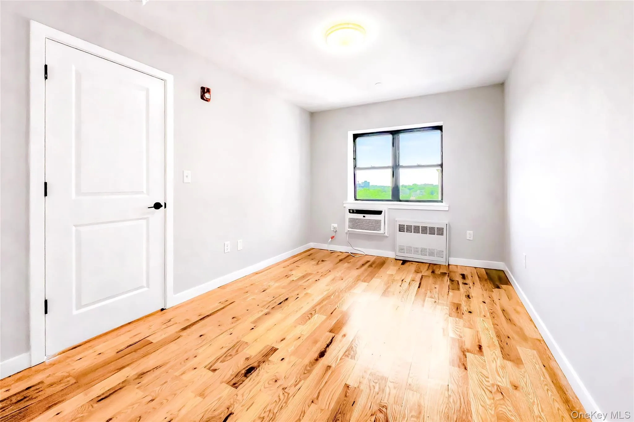671 Bronx River Road, Yonkers, NY, 2 Bedroom Bedrooms, 4 Room Rooms,1 BathroomBathrooms,Residential Lease,For Rent,Bronx River,0,1042320 671 Bronx River Road, Yonkers, NY, 2 Bedroom Bedrooms, 4 Room Rooms,1 BathroomBathrooms,Residential Lease,For Rent,Bronx River,0,1042320