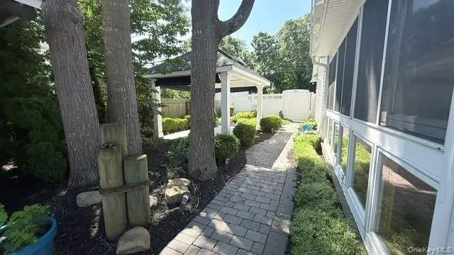 283 William Floyd Parkway, Brookhaven, NY, 3 Bedrooms Bedrooms, 10 Rooms Rooms,3 BathroomsBathrooms,Residential,For Rent,William Floyd,0,1042321 283 William Floyd Parkway, Brookhaven, NY, 3 Bedrooms Bedrooms, 10 Rooms Rooms,3 BathroomsBathrooms,Residential,For Rent,William Floyd,0,1042321