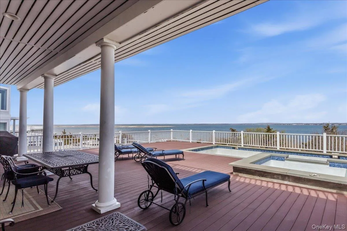 672 Dune Road, Southampton, NY, 5 Bedrooms Bedrooms, 8 Rooms Rooms,3 BathroomsBathrooms,Residential Lease,For Rent,Dune,0,1042322 672 Dune Road, Southampton, NY, 5 Bedrooms Bedrooms, 8 Rooms Rooms,3 BathroomsBathrooms,Residential Lease,For Rent,Dune,0,1042322