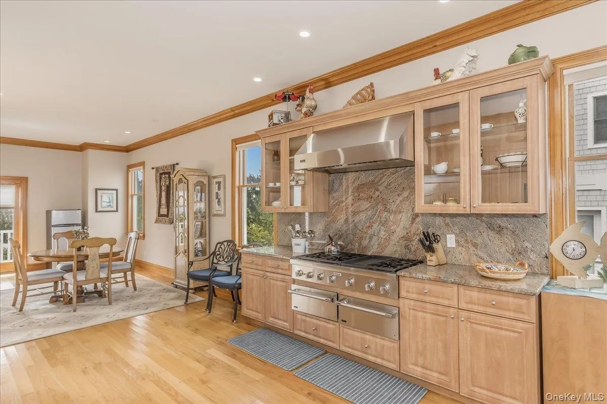 672 Dune Road, Southampton, NY, 5 Bedrooms Bedrooms, 8 Rooms Rooms,3 BathroomsBathrooms,Residential Lease,For Rent,Dune,0,1042322 672 Dune Road, Southampton, NY, 5 Bedrooms Bedrooms, 8 Rooms Rooms,3 BathroomsBathrooms,Residential Lease,For Rent,Dune,0,1042322