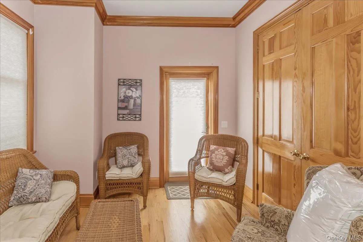672 Dune Road, Southampton, NY, 5 Bedrooms Bedrooms, 8 Rooms Rooms,3 BathroomsBathrooms,Residential Lease,For Rent,Dune,0,1042322 672 Dune Road, Southampton, NY, 5 Bedrooms Bedrooms, 8 Rooms Rooms,3 BathroomsBathrooms,Residential Lease,For Rent,Dune,0,1042322