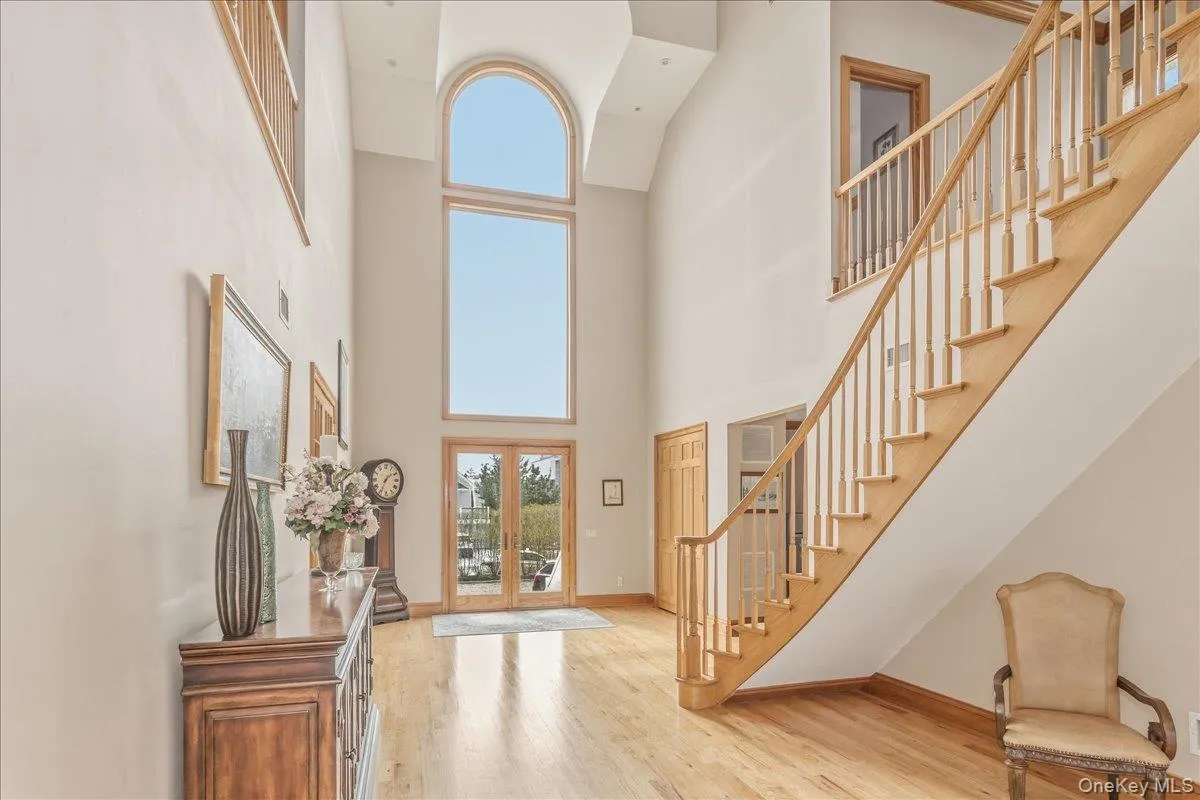 672 Dune Road, Southampton, NY, 5 Bedrooms Bedrooms, 8 Rooms Rooms,3 BathroomsBathrooms,Residential Lease,For Rent,Dune,0,1042322 672 Dune Road, Southampton, NY, 5 Bedrooms Bedrooms, 8 Rooms Rooms,3 BathroomsBathrooms,Residential Lease,For Rent,Dune,0,1042322