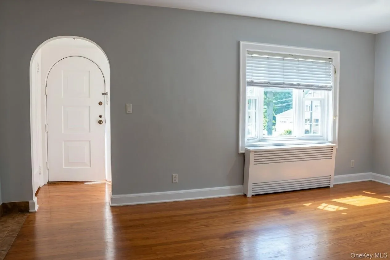 8 Washington Place, White Plains, NY, 2 Bedrooms Bedrooms, 6 Rooms Rooms,2 BathroomsBathrooms,Residential Lease,For Rent,Washington,0,1042329 8 Washington Place, White Plains, NY, 2 Bedrooms Bedrooms, 6 Rooms Rooms,2 BathroomsBathrooms,Residential Lease,For Rent,Washington,0,1042329
