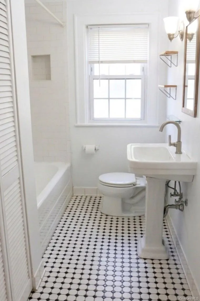 8 Washington Place, White Plains, NY, 2 Bedrooms Bedrooms, 6 Rooms Rooms,2 BathroomsBathrooms,Residential Lease,For Rent,Washington,0,1042329 8 Washington Place, White Plains, NY, 2 Bedrooms Bedrooms, 6 Rooms Rooms,2 BathroomsBathrooms,Residential Lease,For Rent,Washington,0,1042329