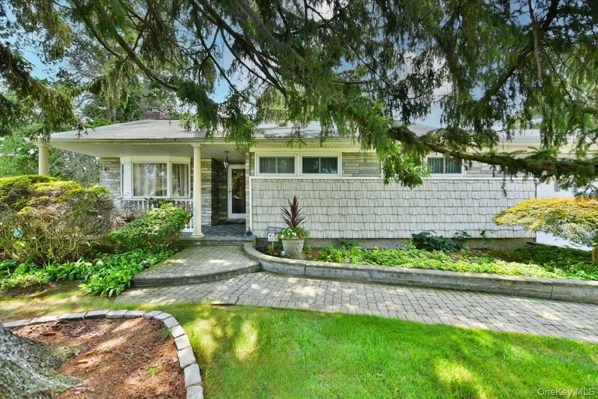 204 Franklin Street, Oyster Bay, NY, 3 Bedrooms Bedrooms, 7 Rooms Rooms,1 BathroomBathrooms,Residential,For Rent,Franklin,0,1042332 204 Franklin Street, Oyster Bay, NY, 3 Bedrooms Bedrooms, 7 Rooms Rooms,1 BathroomBathrooms,Residential,For Rent,Franklin,0,1042332