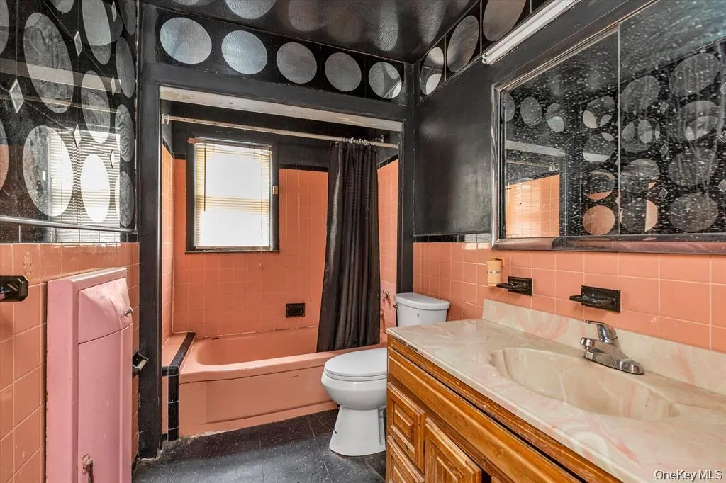 11721 Francis Lewis Boulevard, New York, NY, 3 Bedrooms Bedrooms, 7 Rooms Rooms,1 BathroomBathrooms,Residential,For Rent,Francis Lewis,0,1042336 11721 Francis Lewis Boulevard, New York, NY, 3 Bedrooms Bedrooms, 7 Rooms Rooms,1 BathroomBathrooms,Residential,For Rent,Francis Lewis,0,1042336