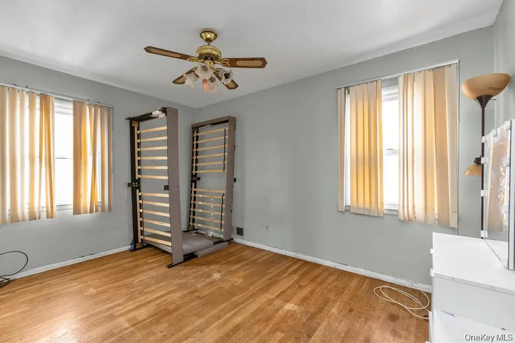 11721 Francis Lewis Boulevard, New York, NY, 3 Bedrooms Bedrooms, 7 Rooms Rooms,1 BathroomBathrooms,Residential,For Rent,Francis Lewis,0,1042336 11721 Francis Lewis Boulevard, New York, NY, 3 Bedrooms Bedrooms, 7 Rooms Rooms,1 BathroomBathrooms,Residential,For Rent,Francis Lewis,0,1042336