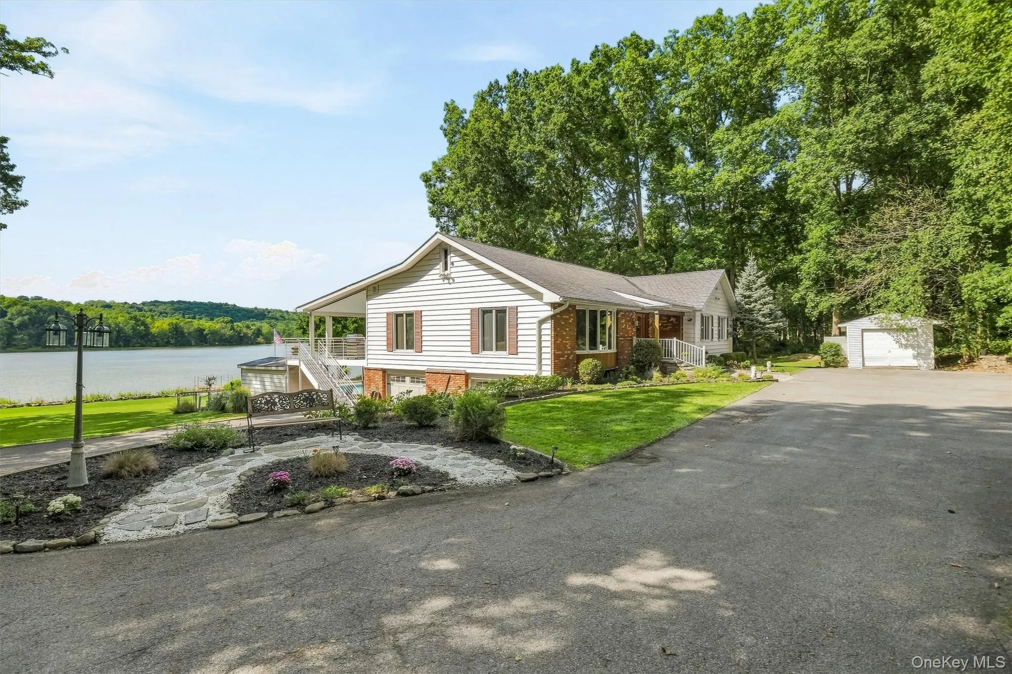 38 Shore Drive, Blooming Grove, NY, 3 Bedrooms Bedrooms, 13 Rooms Rooms,3 BathroomsBathrooms,Residential,For Rent,Shore,0,1042337 38 Shore Drive, Blooming Grove, NY, 3 Bedrooms Bedrooms, 13 Rooms Rooms,3 BathroomsBathrooms,Residential,For Rent,Shore,0,1042337
