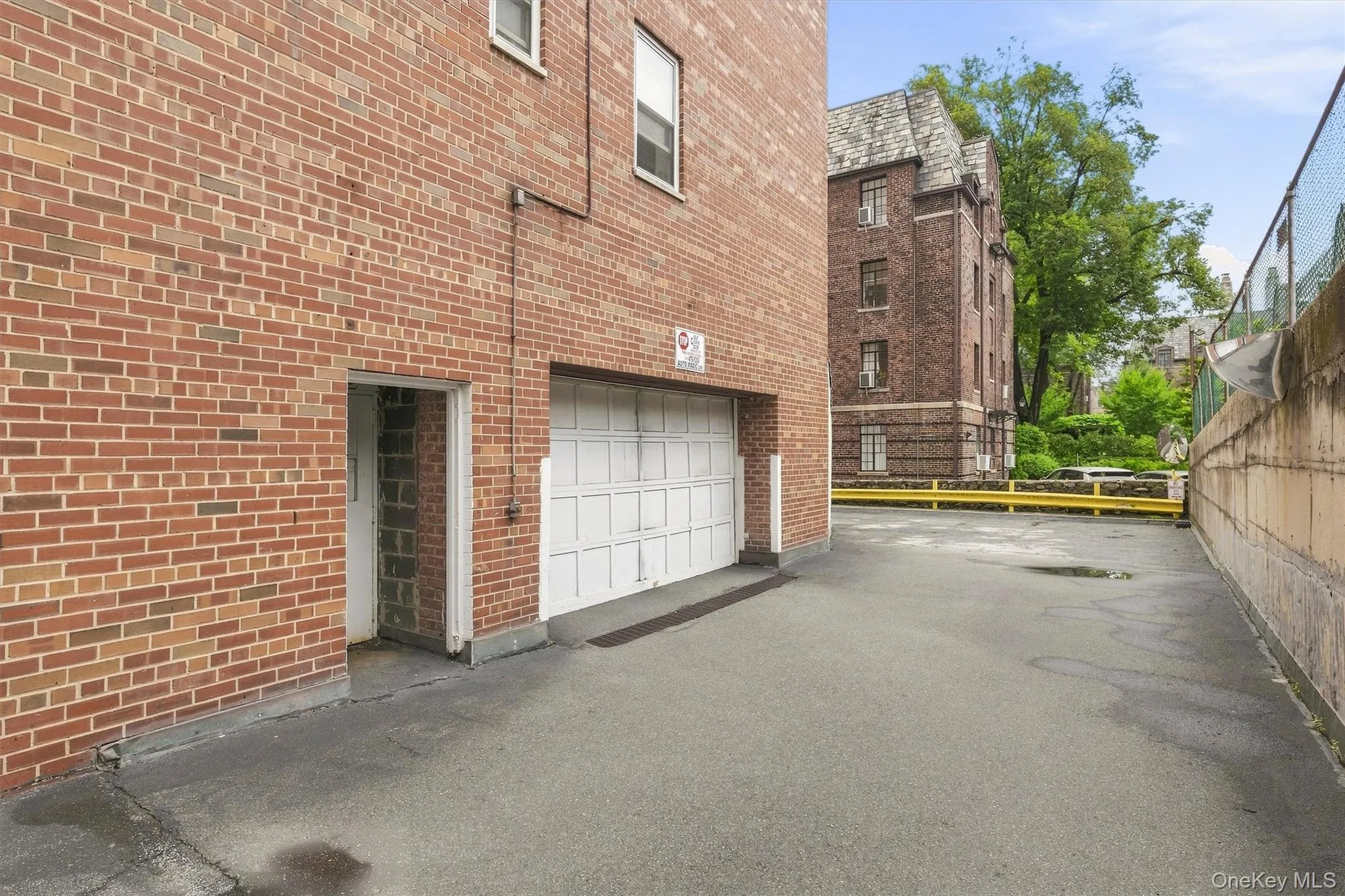 Garage Parking Garage Parking