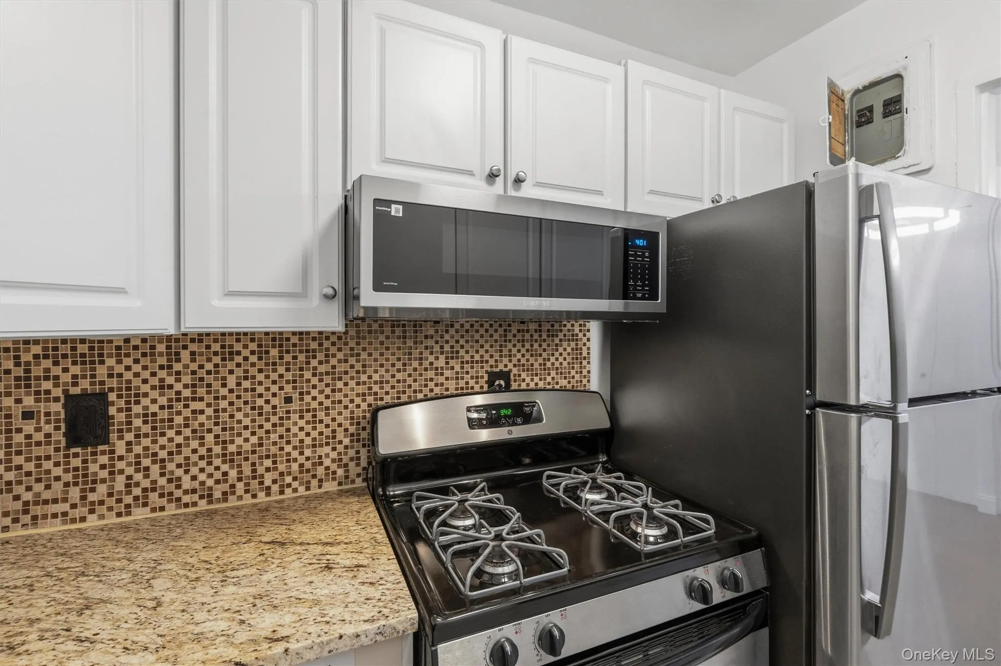 16 Lake Street, White Plains, NY, 1 Bedroom Bedrooms, 3 Rooms Rooms,1 BathroomBathrooms,Residential Lease,For Rent,Lake,0,1042341 16 Lake Street, White Plains, NY, 1 Bedroom Bedrooms, 3 Rooms Rooms,1 BathroomBathrooms,Residential Lease,For Rent,Lake,0,1042341