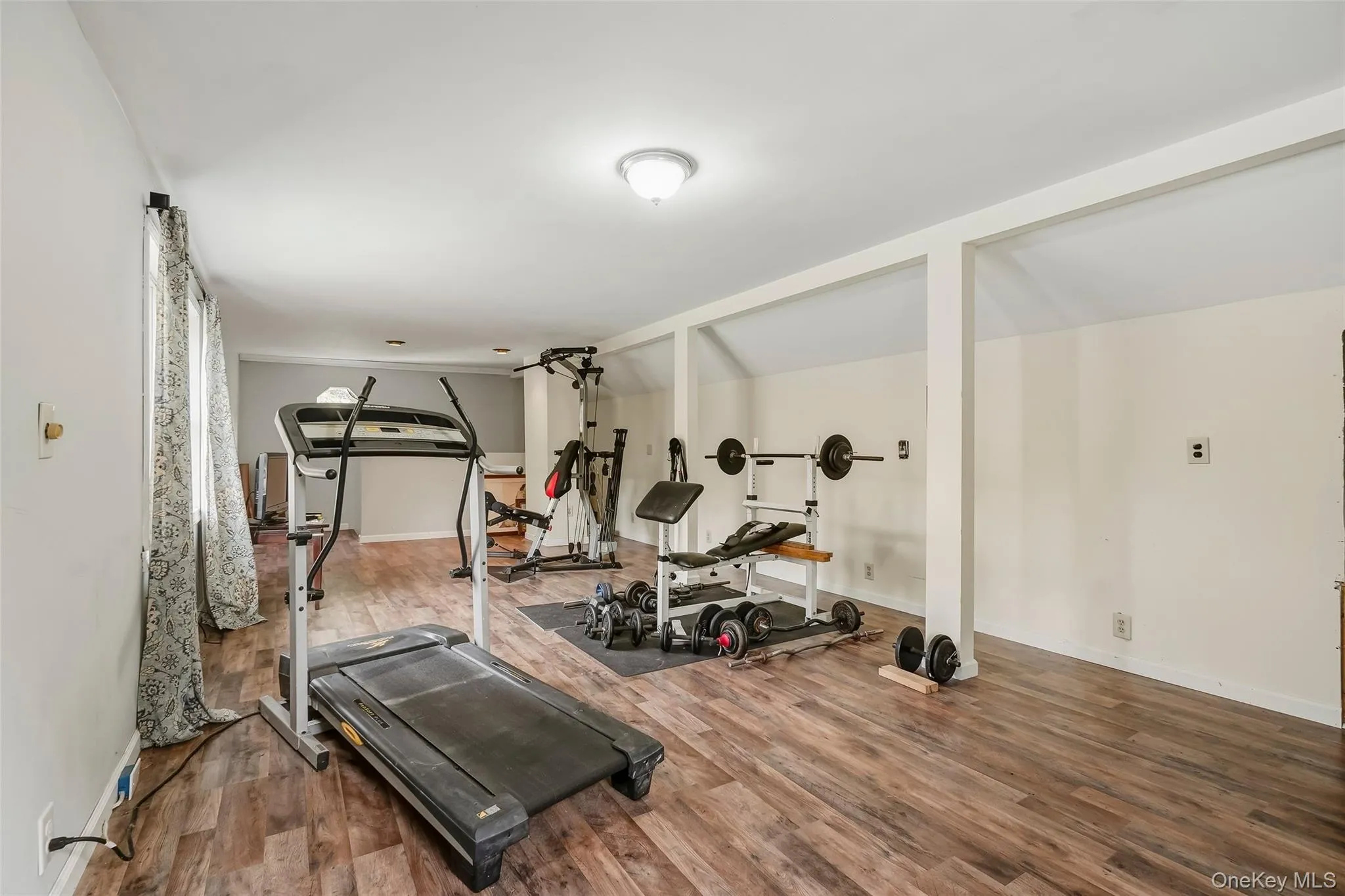 929 Freedom Plains Road, La Grange, NY, 3 Bedrooms Bedrooms, 6 Rooms Rooms,1 BathroomBathrooms,Residential,For Rent,Freedom Plains,0,1042347 929 Freedom Plains Road, La Grange, NY, 3 Bedrooms Bedrooms, 6 Rooms Rooms,1 BathroomBathrooms,Residential,For Rent,Freedom Plains,0,1042347