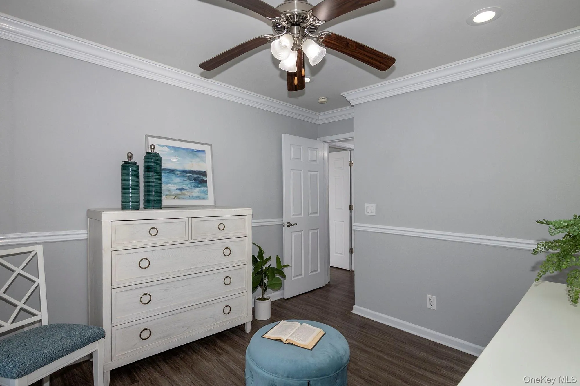 3-4B Dark Hollow Road, Brookhaven, NY, 1 Bedroom Bedrooms, 4 Rooms Rooms,1 BathroomBathrooms,Residential Lease,For Rent,Dark Hollow,0,1042352 3-4B Dark Hollow Road, Brookhaven, NY, 1 Bedroom Bedrooms, 4 Rooms Rooms,1 BathroomBathrooms,Residential Lease,For Rent,Dark Hollow,0,1042352