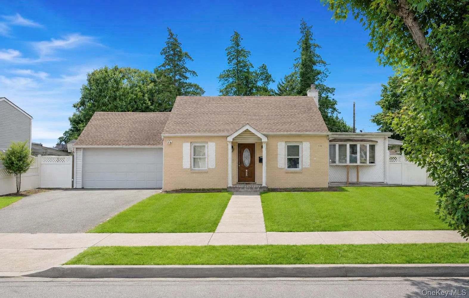 730 Goodrich Street, Hempstead, NY, 4 Bedrooms Bedrooms, 7 Rooms Rooms,1 BathroomBathrooms,Residential,For Rent,Goodrich,0,1042356 730 Goodrich Street, Hempstead, NY, 4 Bedrooms Bedrooms, 7 Rooms Rooms,1 BathroomBathrooms,Residential,For Rent,Goodrich,0,1042356