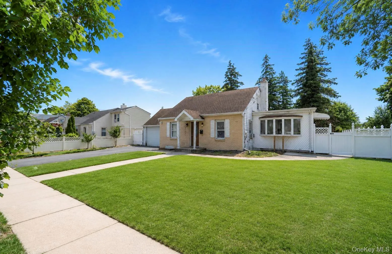 730 Goodrich Street, Hempstead, NY, 4 Bedrooms Bedrooms, 7 Rooms Rooms,1 BathroomBathrooms,Residential,For Rent,Goodrich,0,1042356 730 Goodrich Street, Hempstead, NY, 4 Bedrooms Bedrooms, 7 Rooms Rooms,1 BathroomBathrooms,Residential,For Rent,Goodrich,0,1042356