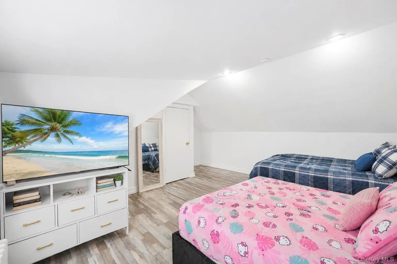 730 Goodrich Street, Hempstead, NY, 4 Bedrooms Bedrooms, 7 Rooms Rooms,1 BathroomBathrooms,Residential,For Rent,Goodrich,0,1042356 730 Goodrich Street, Hempstead, NY, 4 Bedrooms Bedrooms, 7 Rooms Rooms,1 BathroomBathrooms,Residential,For Rent,Goodrich,0,1042356