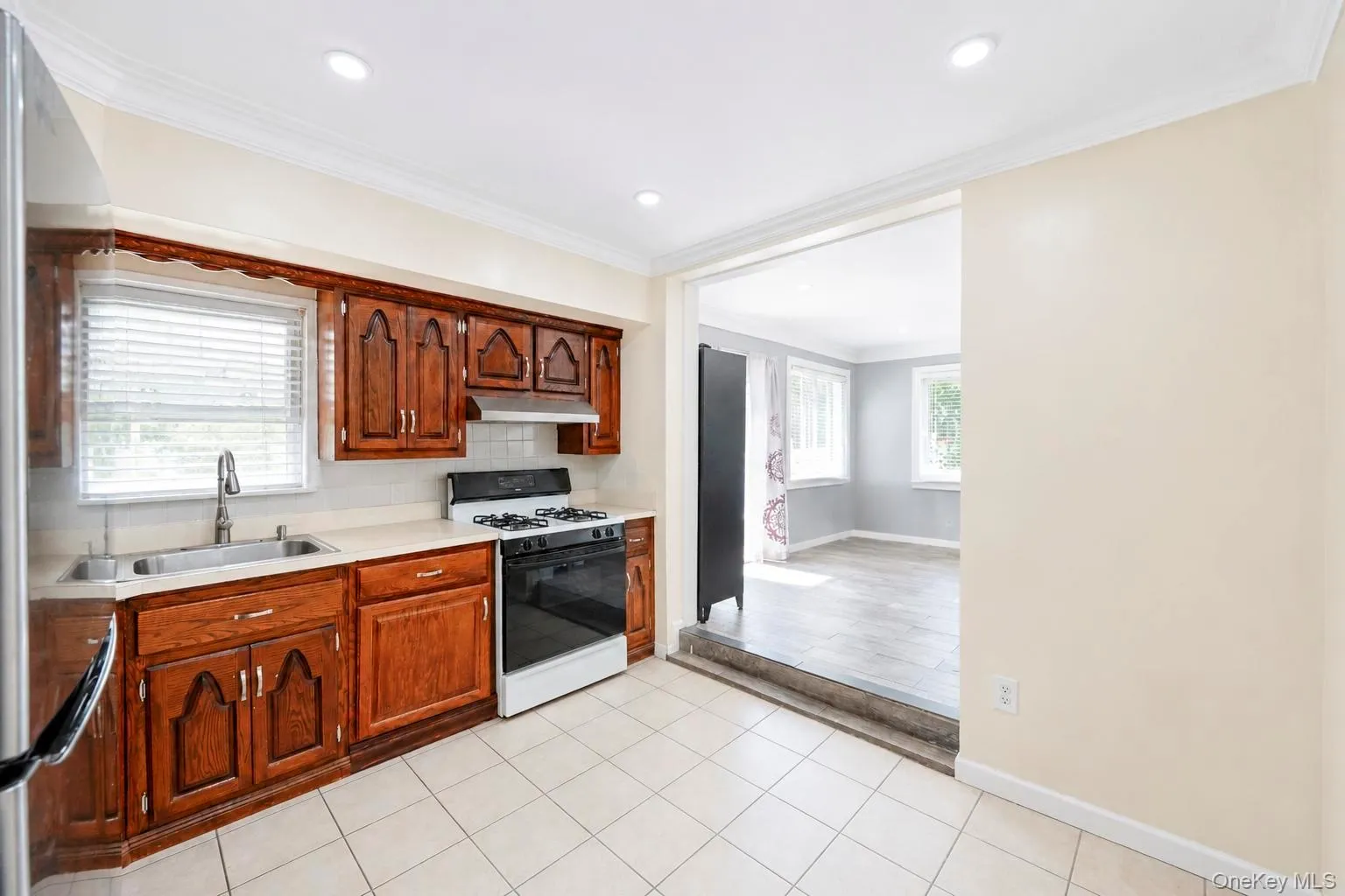 730 Goodrich Street, Hempstead, NY, 4 Bedrooms Bedrooms, 7 Rooms Rooms,1 BathroomBathrooms,Residential,For Rent,Goodrich,0,1042356 730 Goodrich Street, Hempstead, NY, 4 Bedrooms Bedrooms, 7 Rooms Rooms,1 BathroomBathrooms,Residential,For Rent,Goodrich,0,1042356